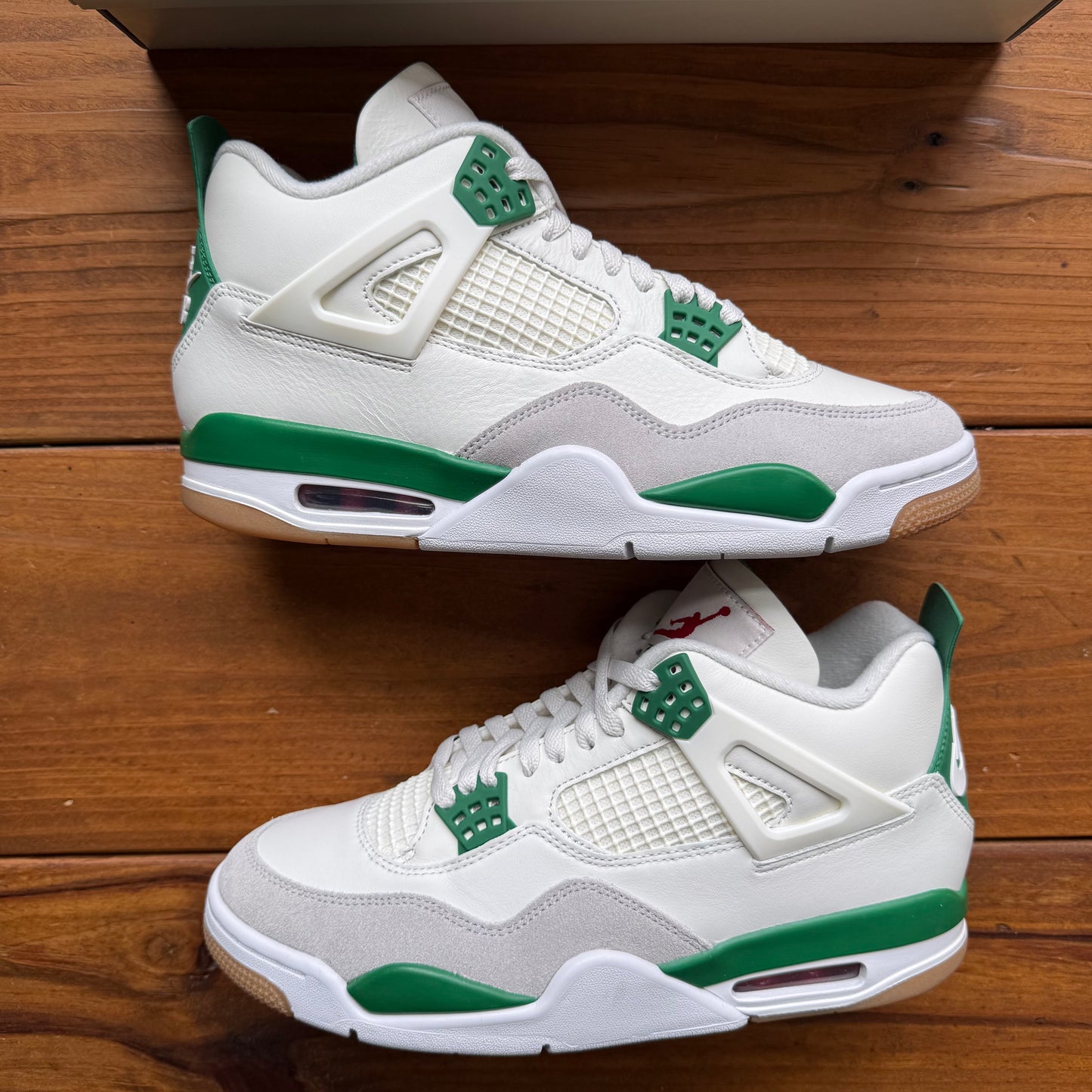 Size 10 - Nike SB x Jordan 4 Retro SP 'Pine Green' (Used)