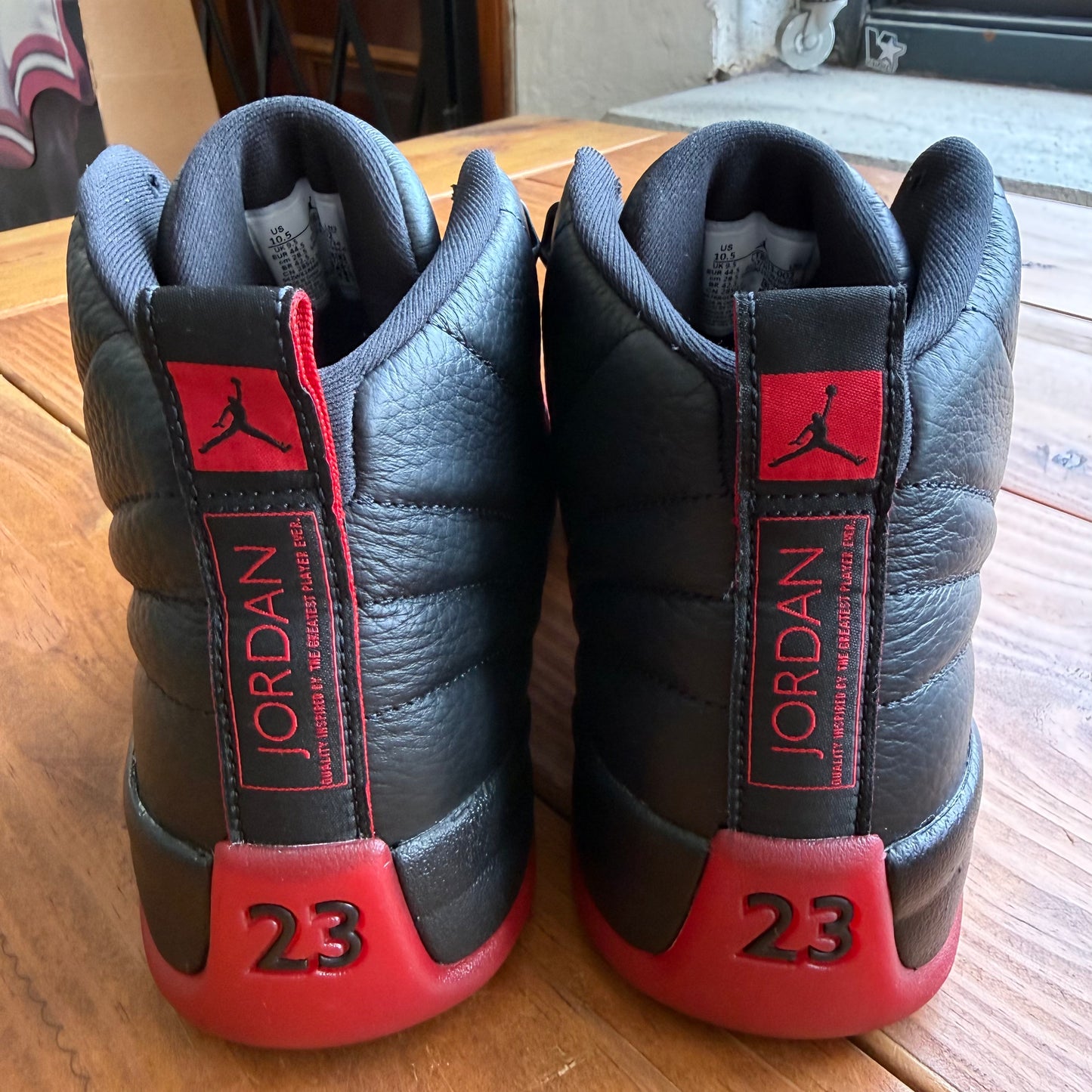 Größe 44.5 - Jordan 12 Retro 'Flu Game' 2025 (Gebraucht)