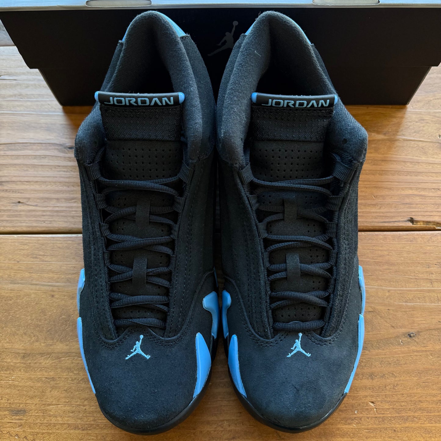 Größe 9 - Jordan 14 Retro 'Black University Blue' 2026 (Gebraucht)