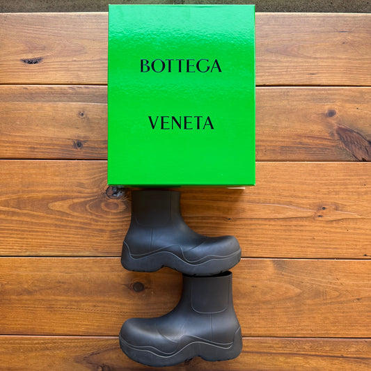 SIZE 38 - Bottega V Puddle Boots (Used)