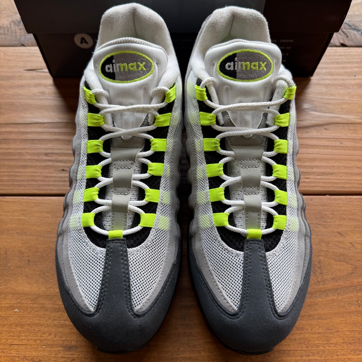 Size 11 - Air Max 95 OG 'Big Bubble - Neon' 2025 / 2026 (Used)