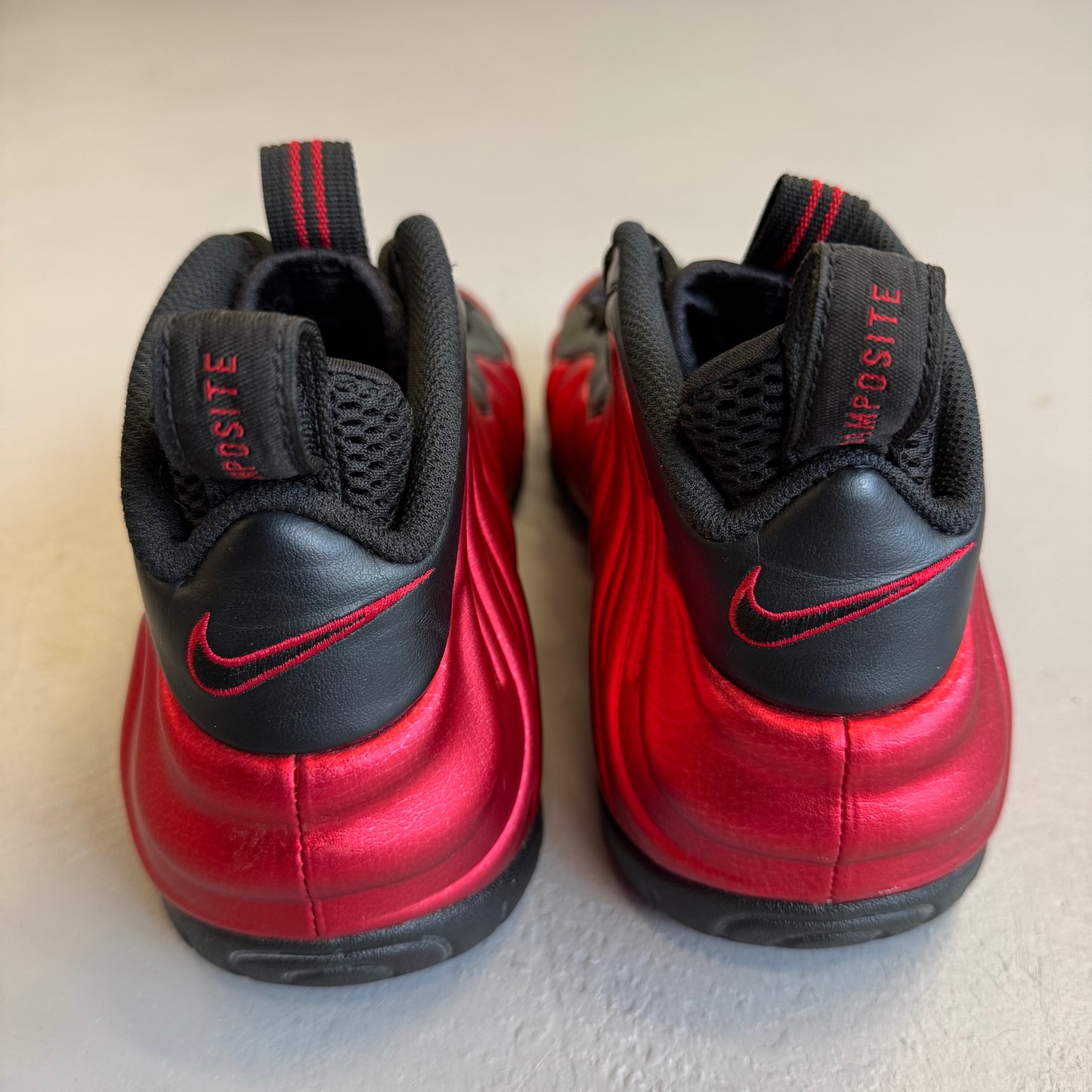Size 10 - Air Foamposite Pro 'University Red' 2016 (Used/No Box)