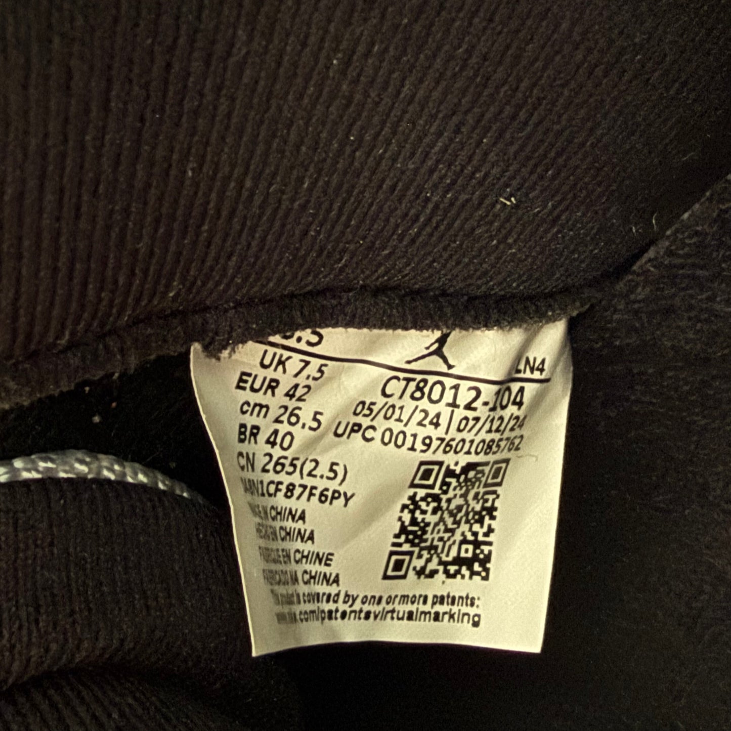 Size 8.5 - Jordan 11 Retro 'Columbia / Legend Blue' 2024 (Used)