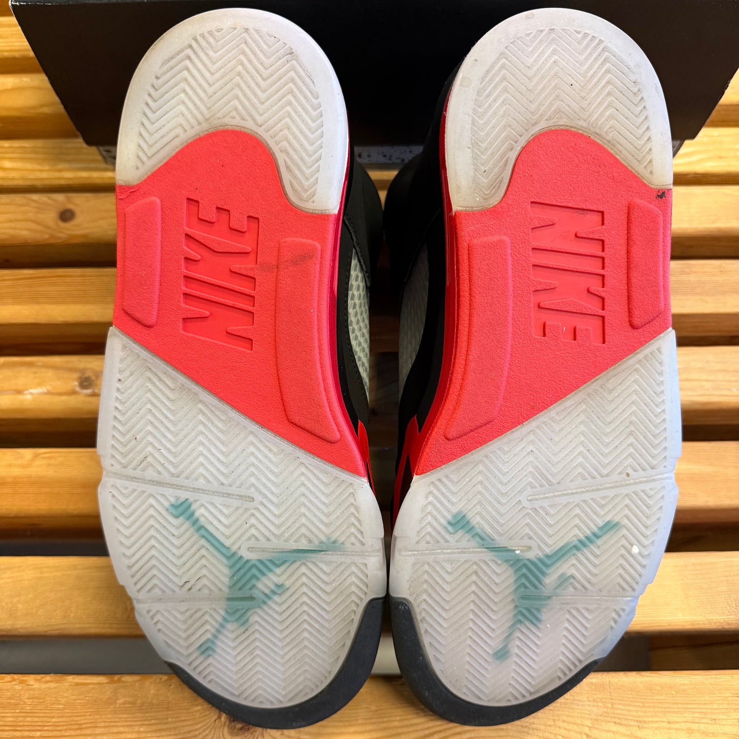 Size 10.5 - Jordan 5 Retro 'Top 3' (Used)