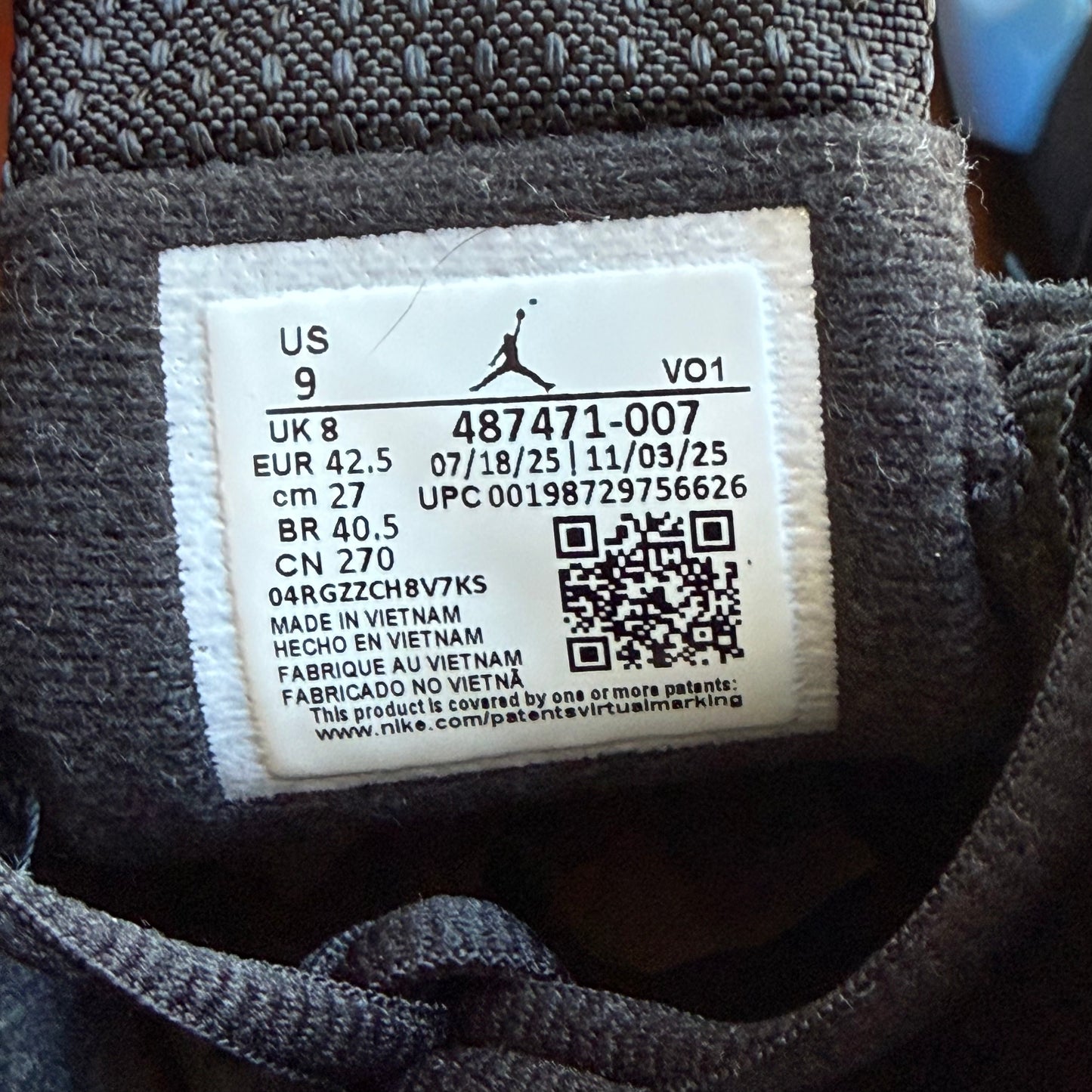 Größe 9 - Jordan 14 Retro 'Black University Blue' 2026 (Gebraucht)