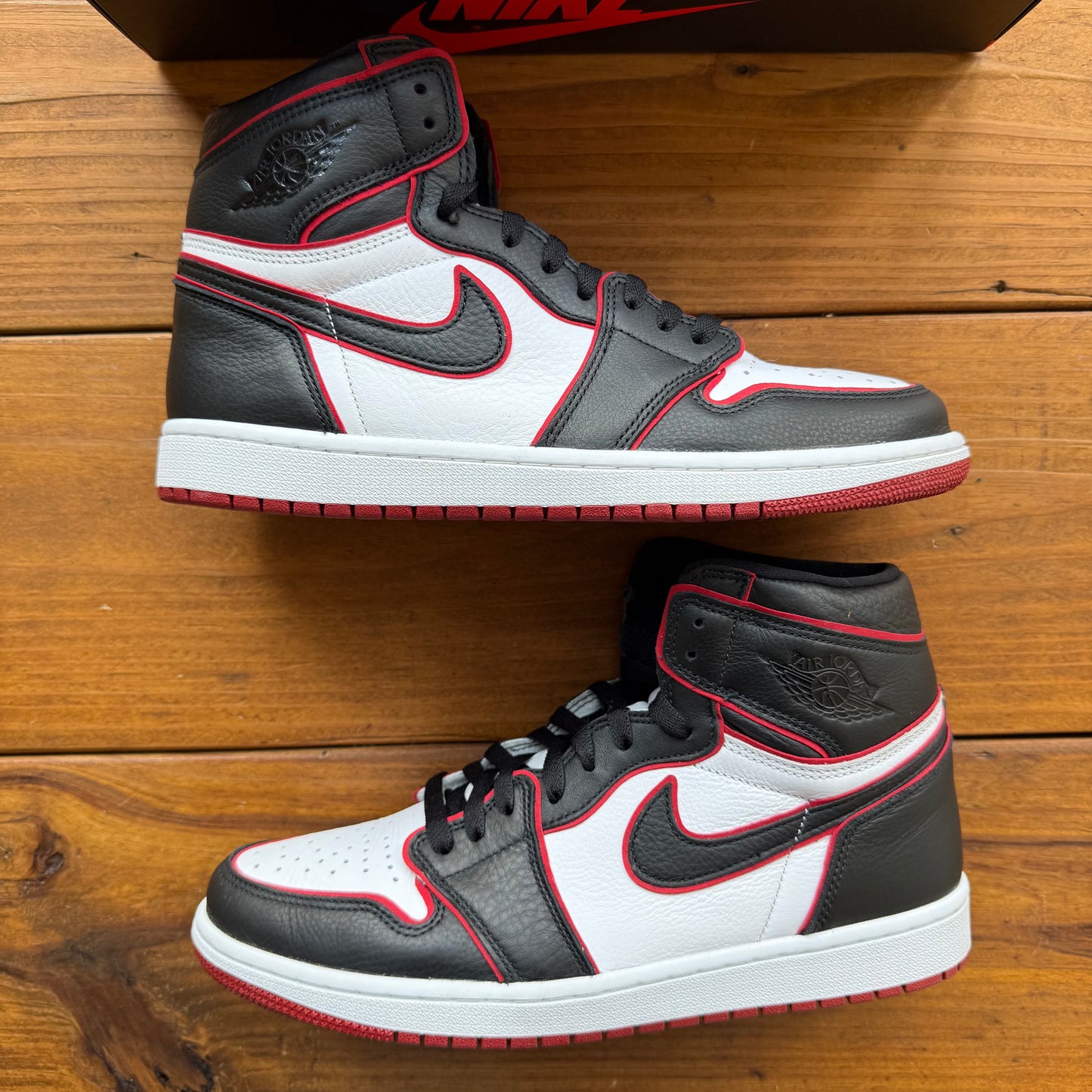 Size 10.5 - Jordan 1 Retro High OG 'Bloodline' (Used)