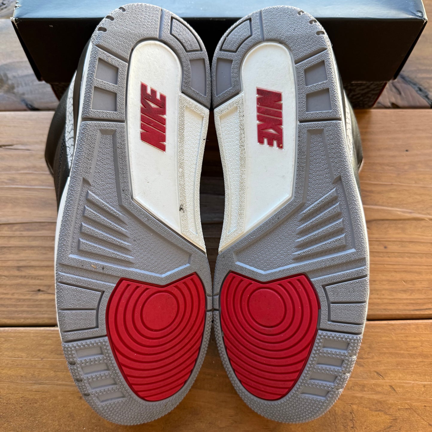 SIZE 10 - Jordan 3 Retro OG 'Black Cement' 2024 (Used)