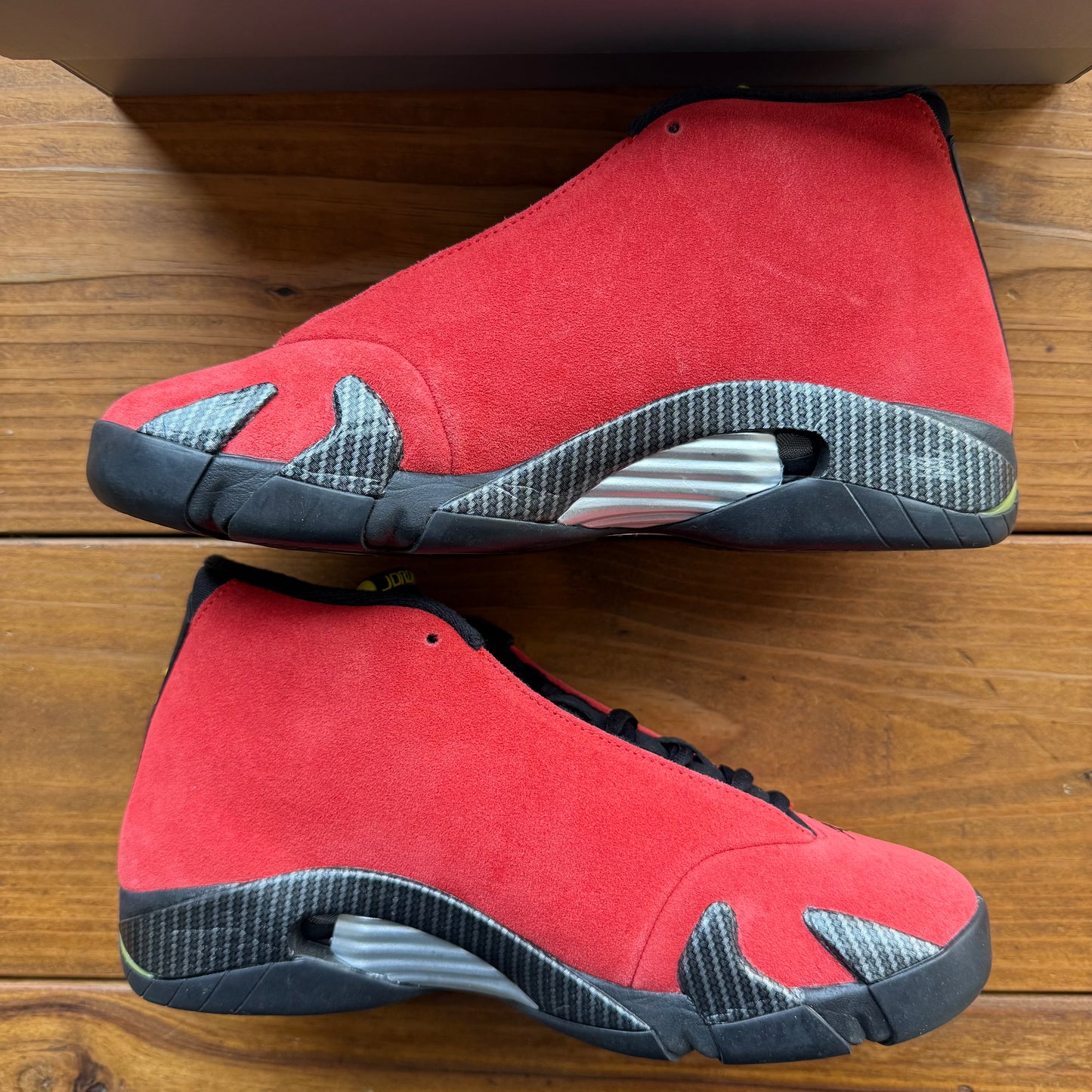 Size 8.5 - Jordan 14 Retro 'Ferrari' 2025 (Used)