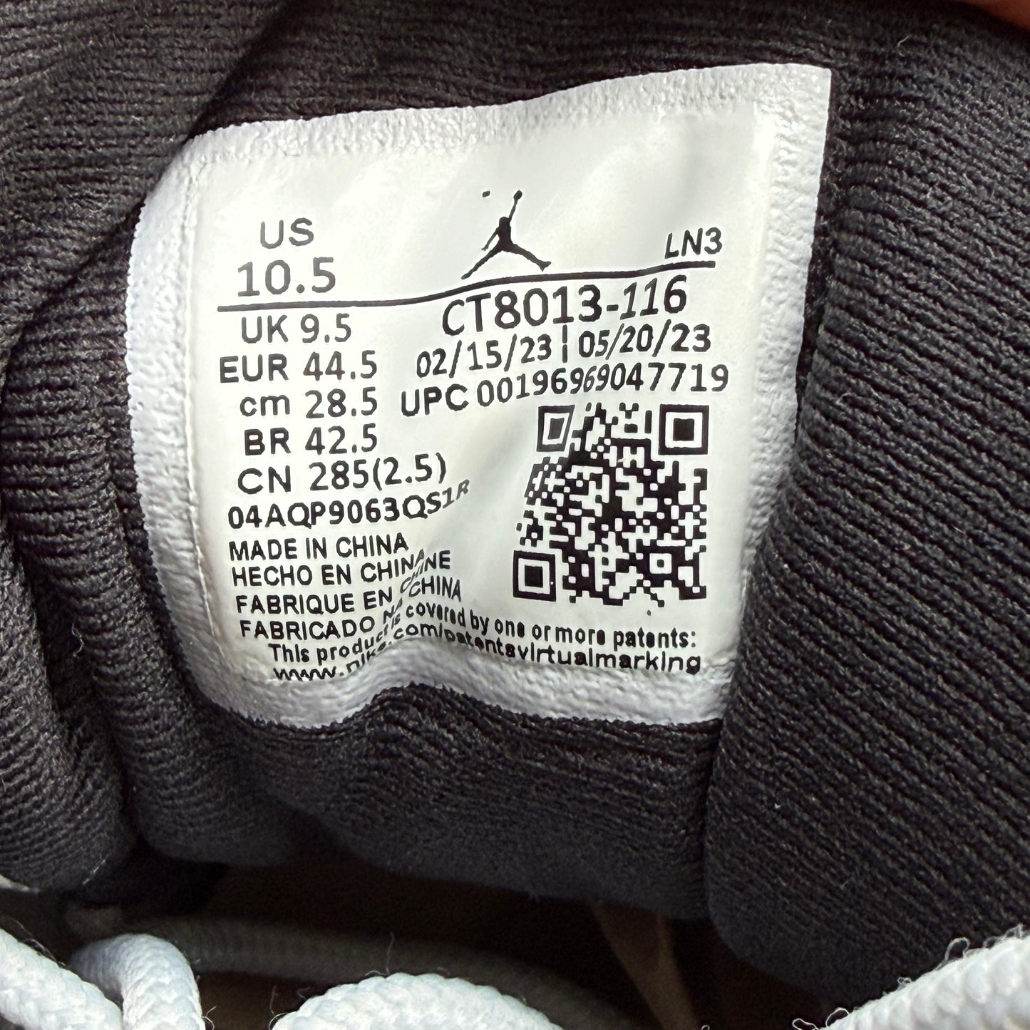 Größe 44.5 - Jordan 12 Retro 'Cherry' 2023 (Gebraucht)