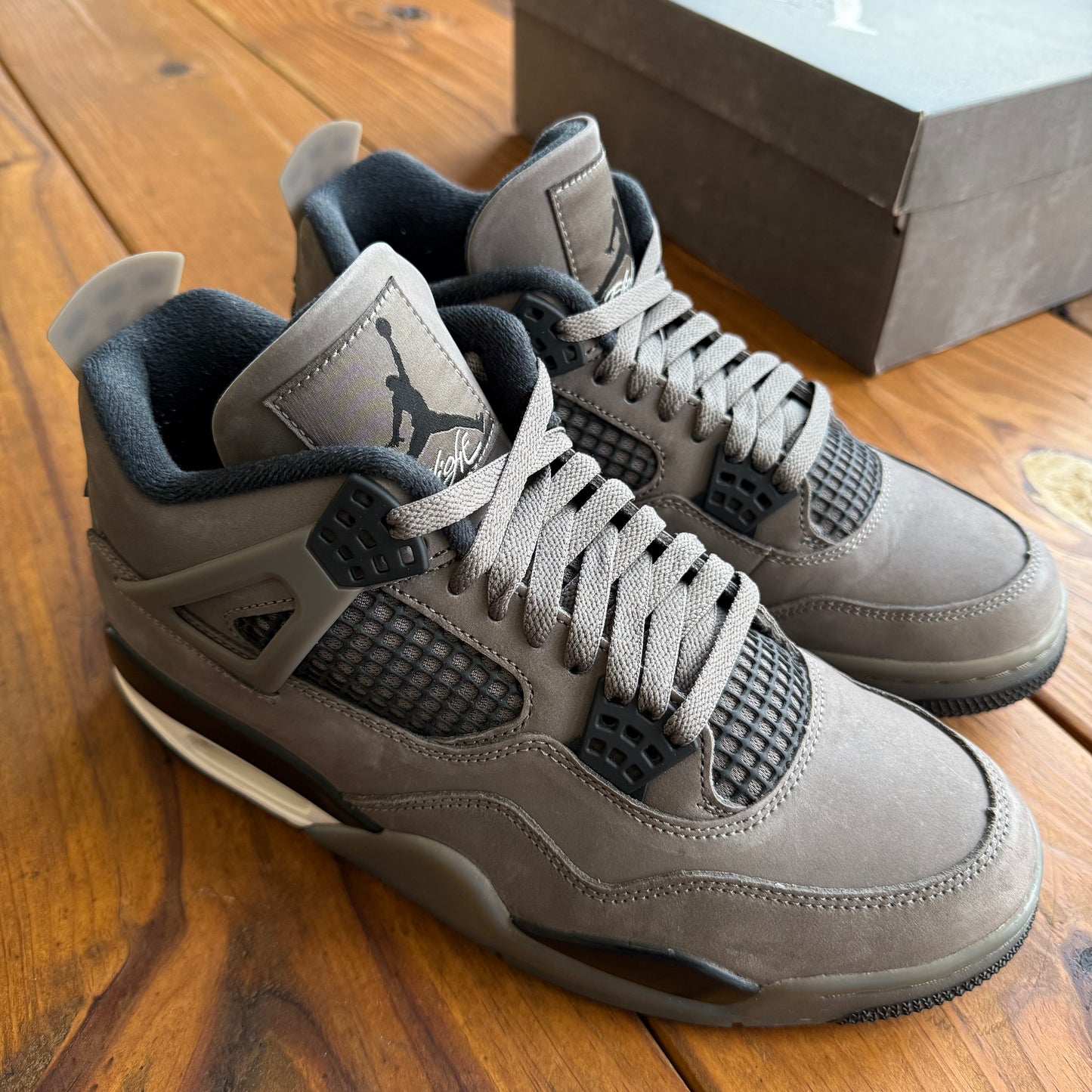 Size 9.5 - Jordan 4 Retro 'Cave Stone' (Used)