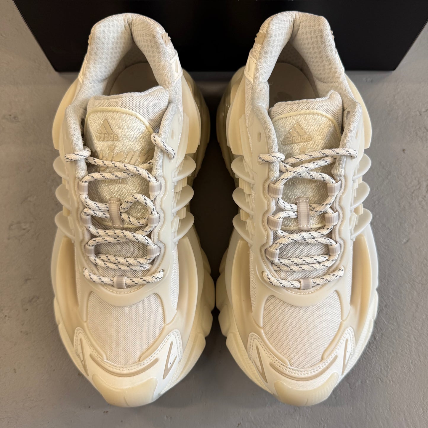 Size 9.5 - Pharrell x VIRGINIA x Adistar Jellyfish 'Triple White' (Used/Tried On)