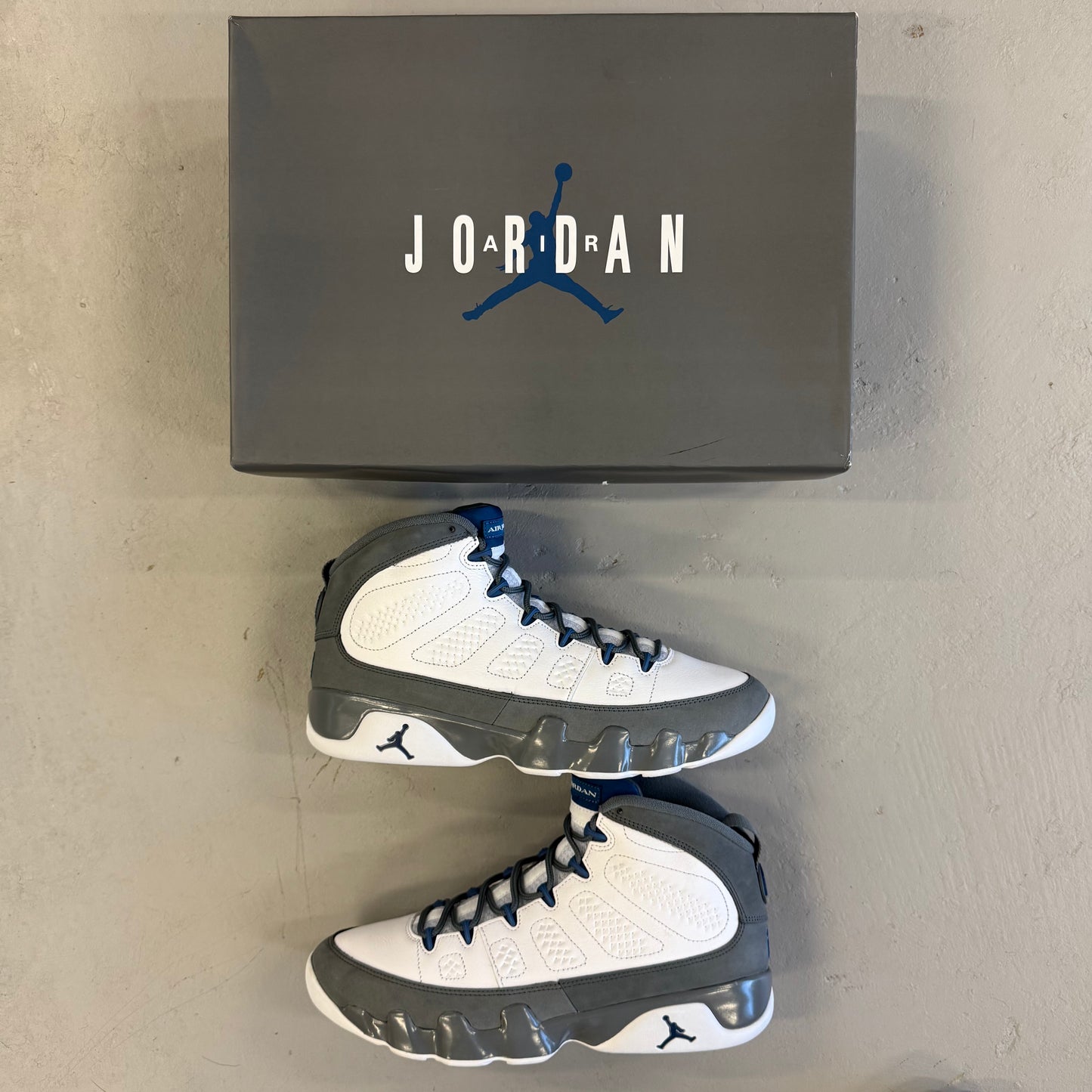 Size 11 - Jordan 9 Retro 'Flint Grey' 2026 (Used)