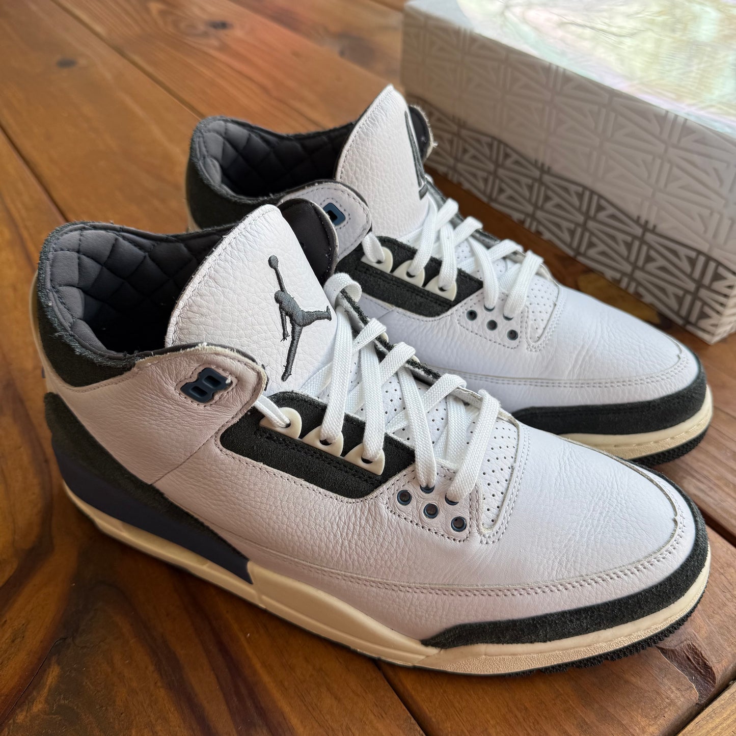 Size 11 - A Ma Maniére x Jordan 3 Retro OG SP 'For The Love' (Used)