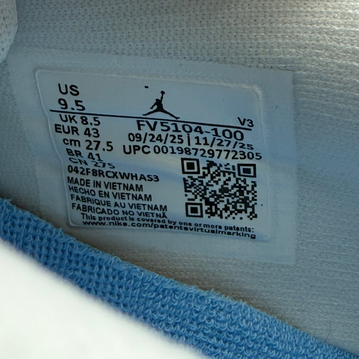 Size 9.5 - Jordan 11 Retro Low 'UNC' 2026 (Used)