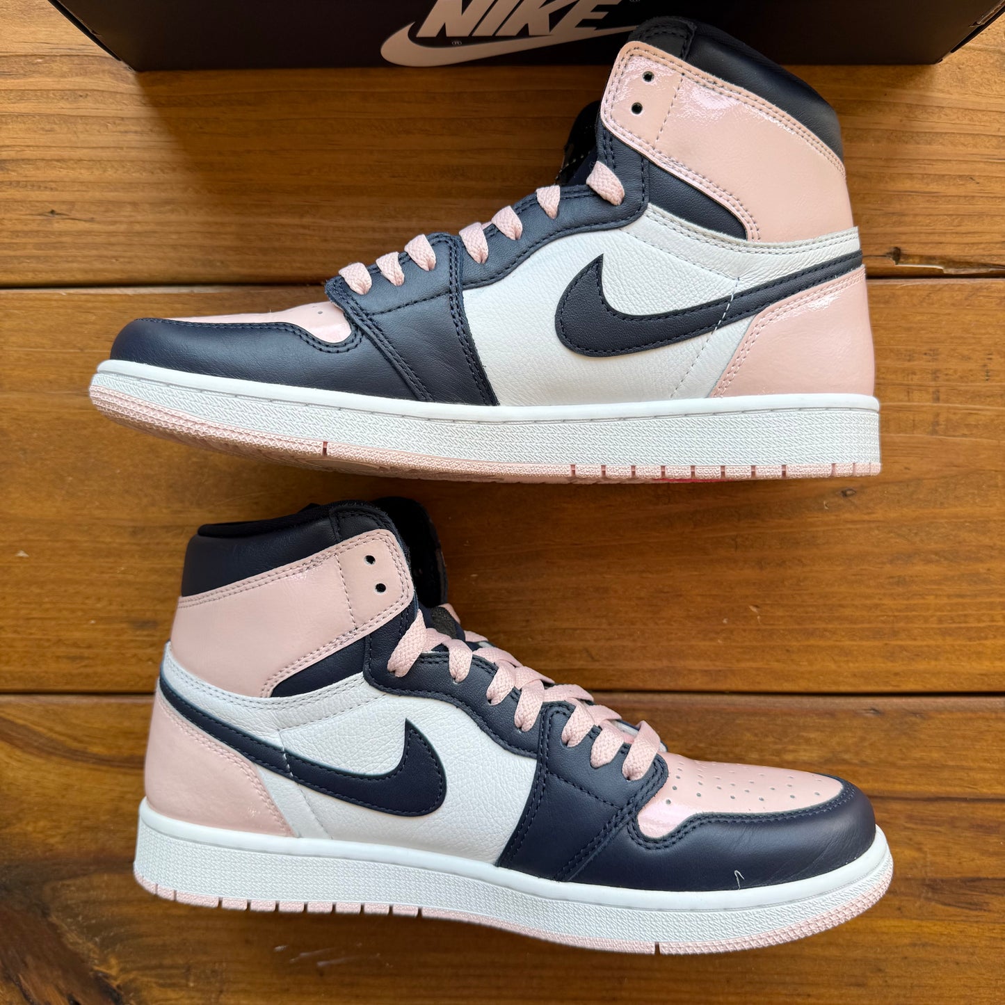 Talla 10.5W/9M - Jordan 1 Retro High OG SE 'Bubble Gum' de mujer (Usado)