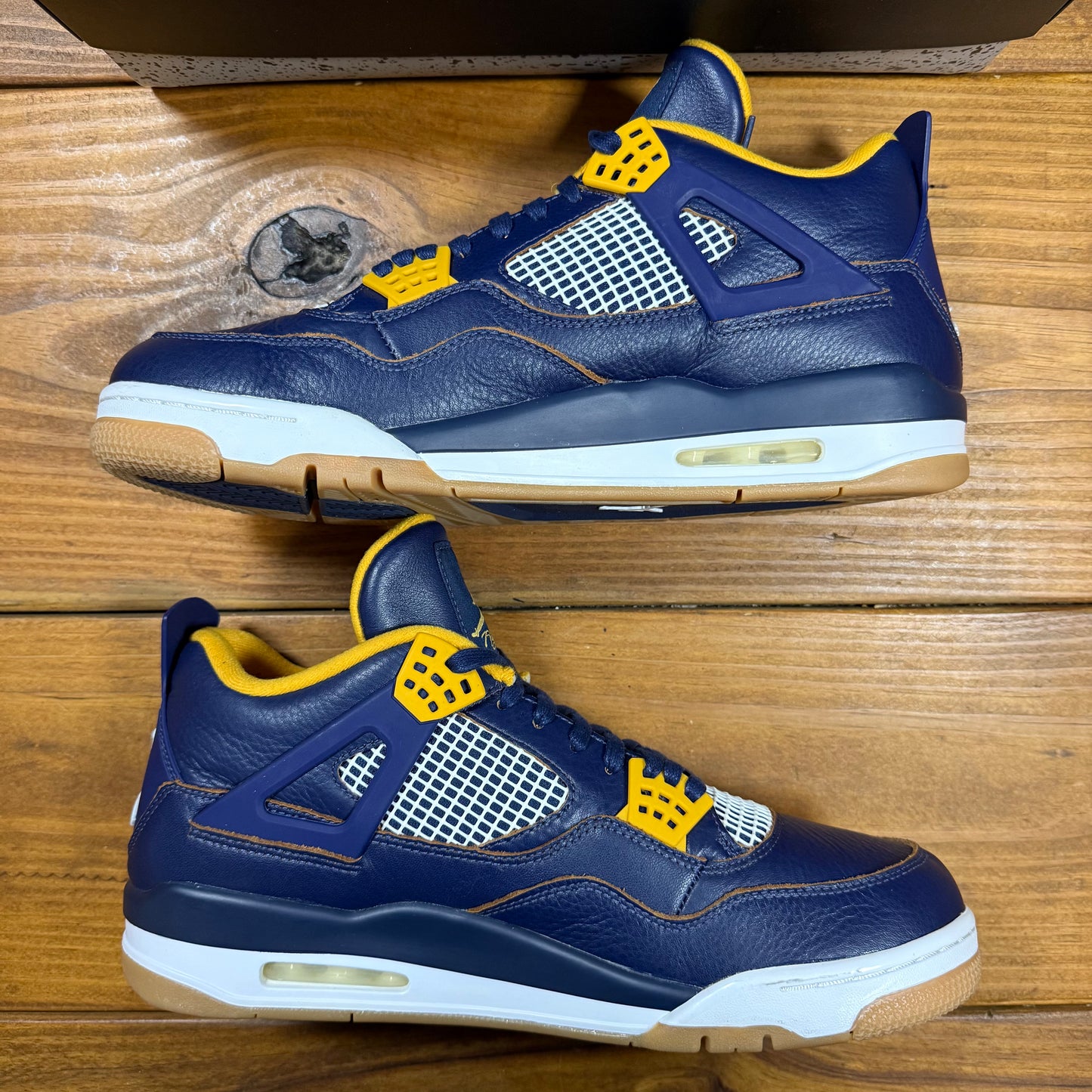 SIZE 13 - Jordan 4 Retro 'Dunk From Above' (Used)