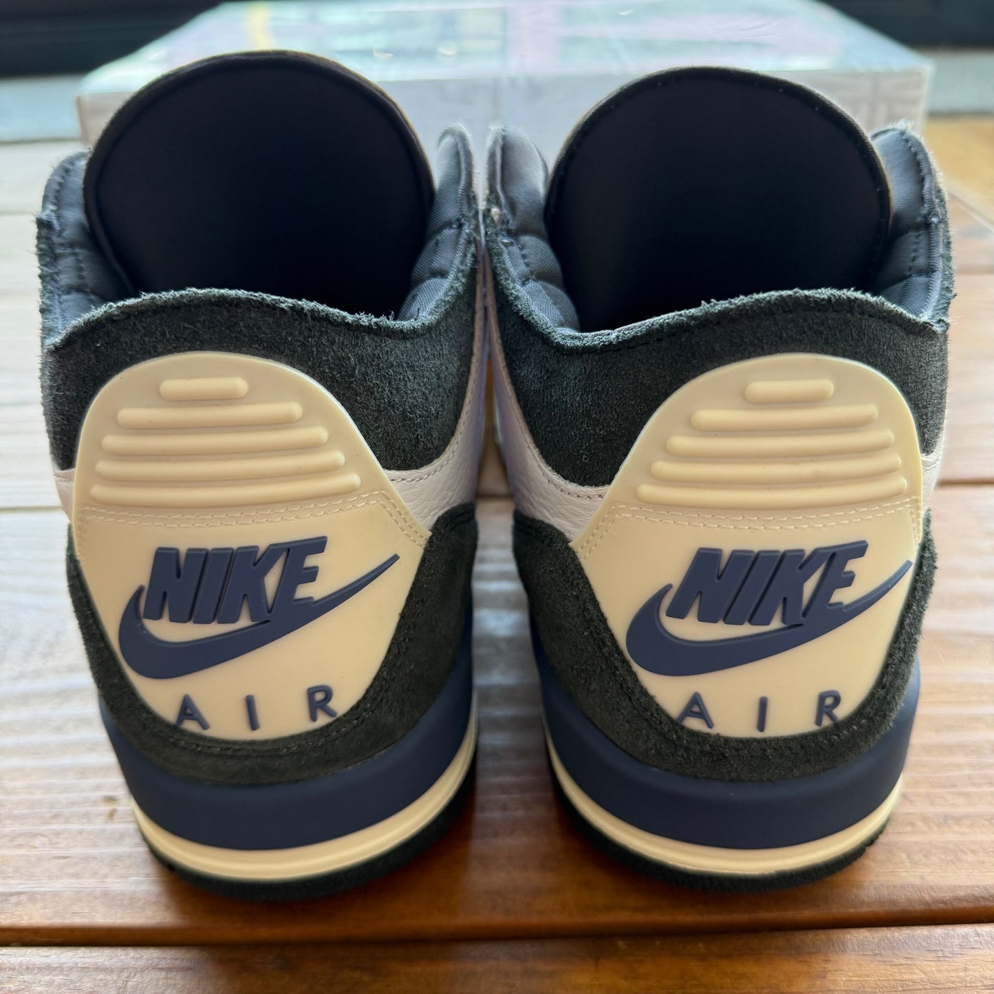 Size 11 - A Ma Maniére x Jordan 3 Retro OG SP 'For The Love' (Used)