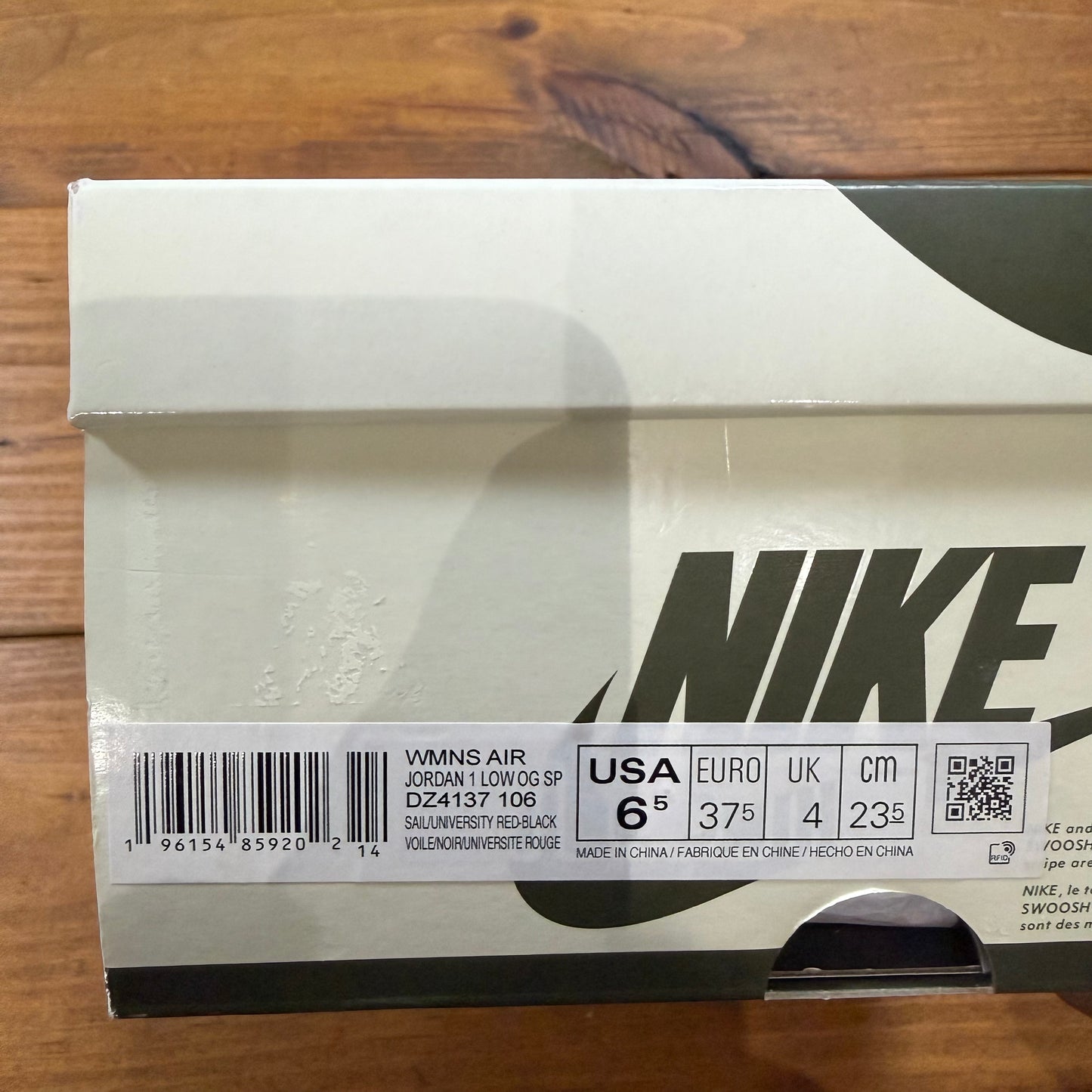 SIZE 6.5W/5M - Travis Scott x Wmns Jordan 1 Retro Low OG SP 'Olive' (Used)