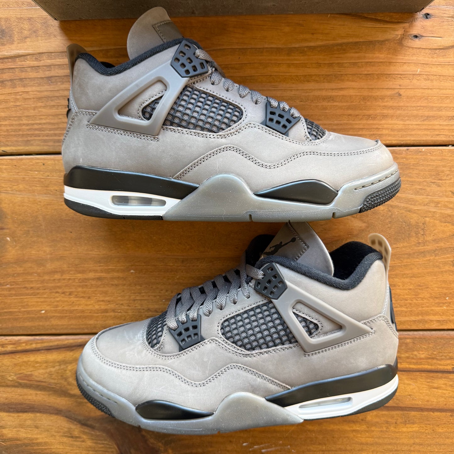 Größe 8.5 - Jordan 4 Retro 'Cave Stone' (Gebraucht)