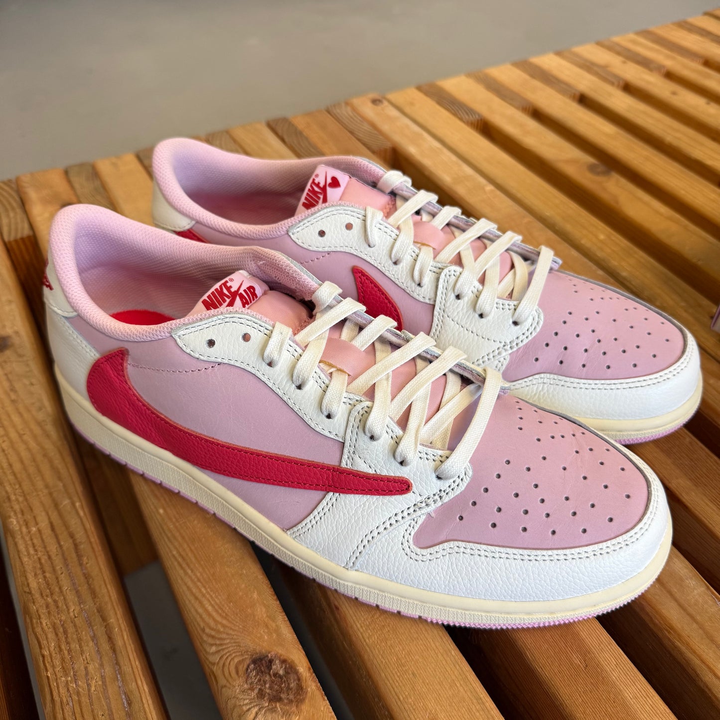 Size 11 - Travis Scott x Jordan 1 Retro Low OG 'Sail Tropical Pink' (Used)