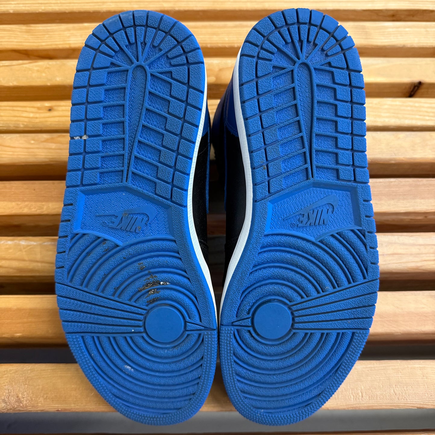 Jordan 1 Retro High OG 'Royal' 2017 (Used/No Box) - Size 9.5