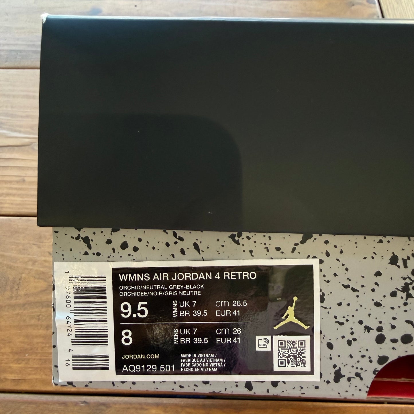 SIZE 9.5W/8M - Wmns Jordan 4 Retro 'Orchid' (Used)