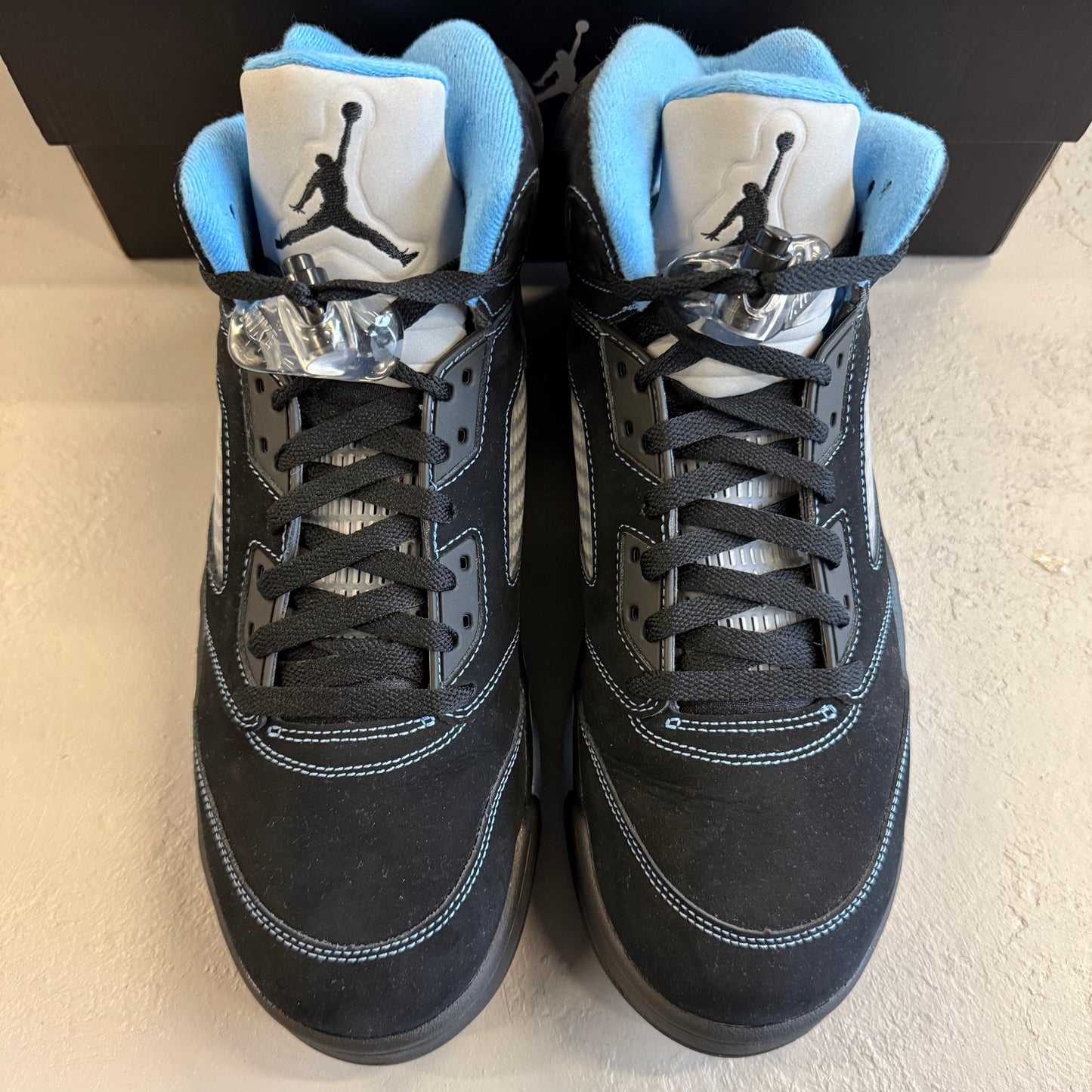 Size 10.5 - Jordan 5 Retro 'Black Carolina / UNC' 2026 (Used)