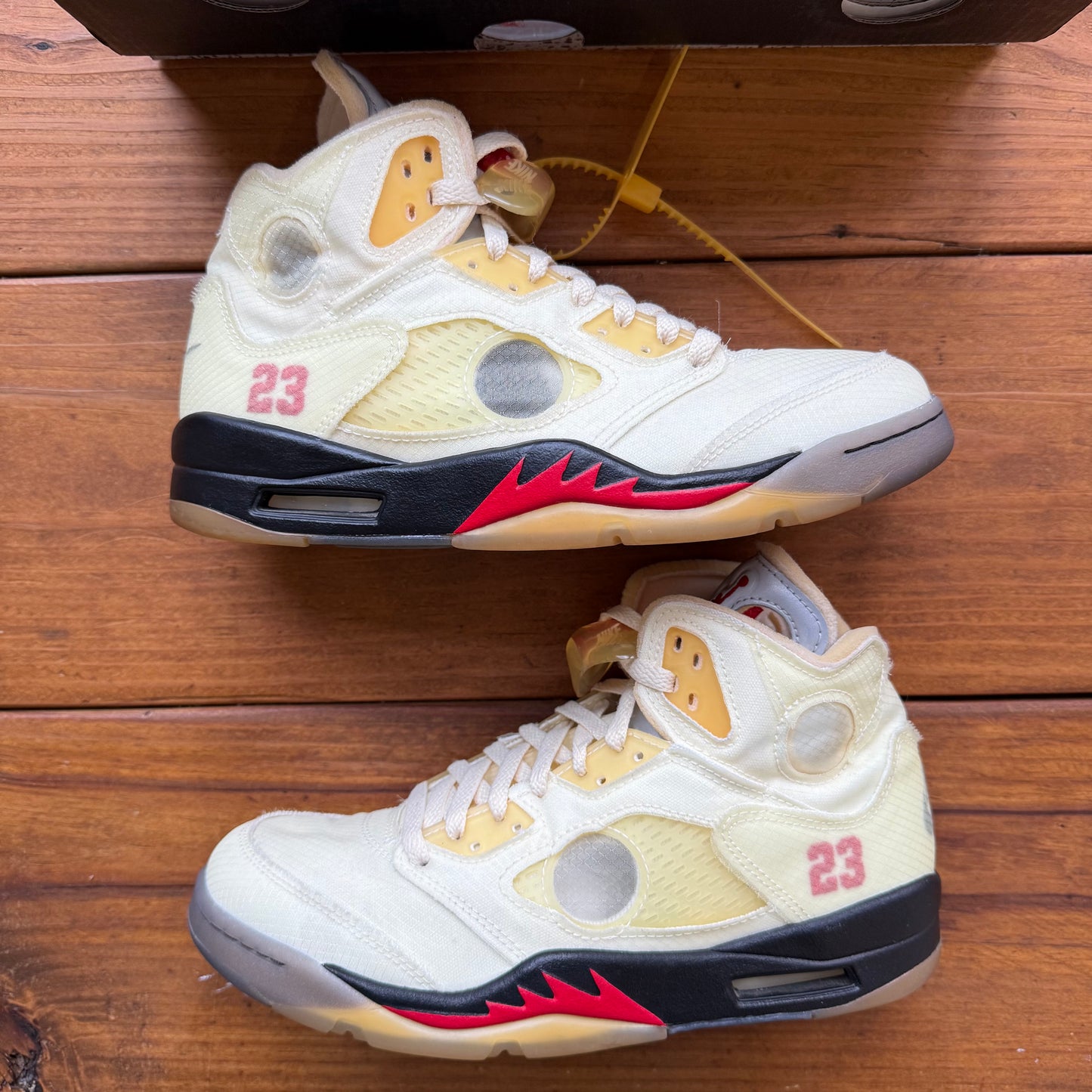 Size 8 - Off-White x Jordan 5 SP 'Sail' (Used)