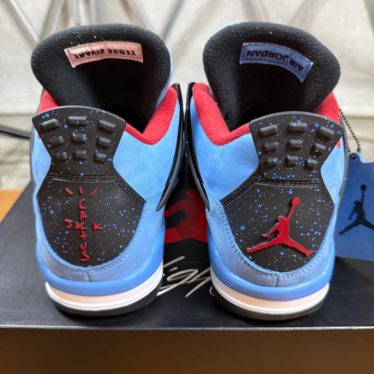 SIZE 8 - Travis Scott x Jordan 4 Retro 'Cactus Jack' (Used)