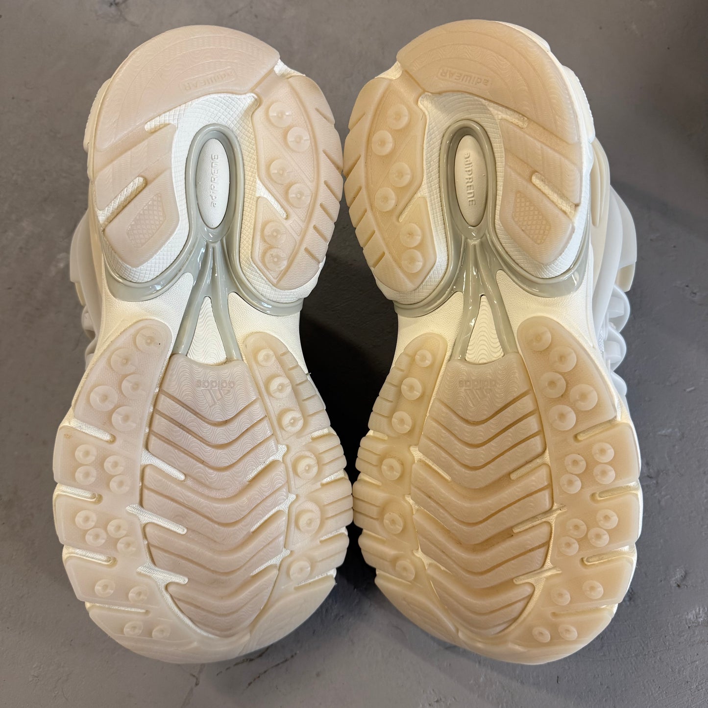 Size 9.5 - Pharrell x VIRGINIA x Adistar Jellyfish 'Triple White' (Used/Tried On)