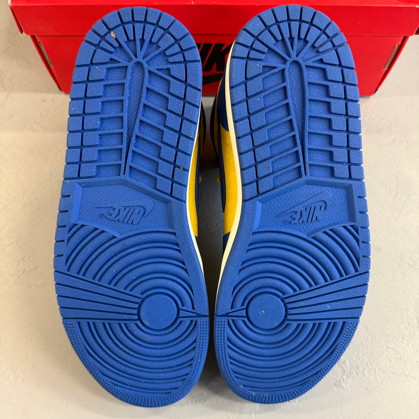 Size 10.5W/9M - Wmns Jordan 1 Retro High OG 'Reverse Laney' (Used)
