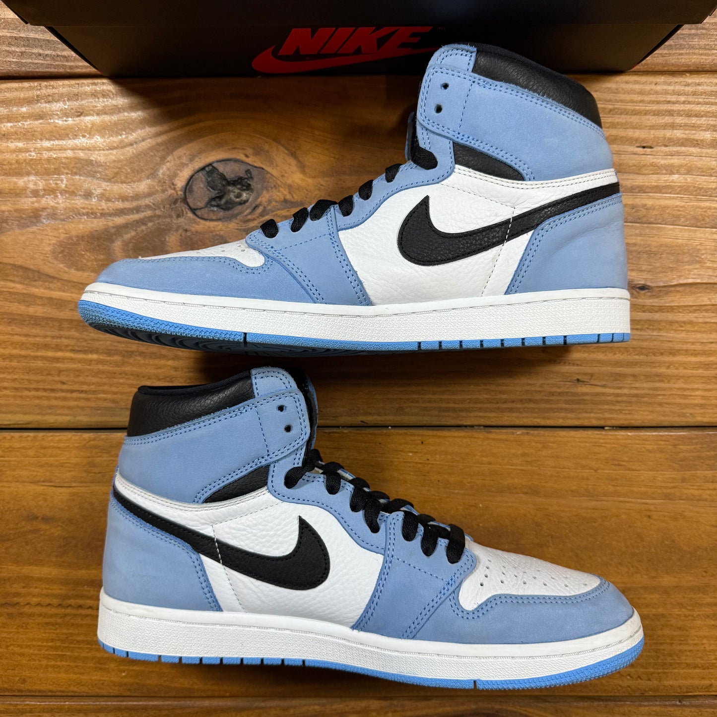 SIZE 11 - Jordan 1 Retro High OG 'University Blue' (Used)