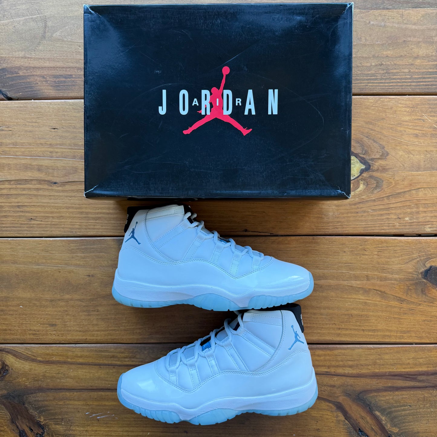 Size 11 - Jordan 11 Retro 'Columbia / Legend Blue' 2024 (Used)