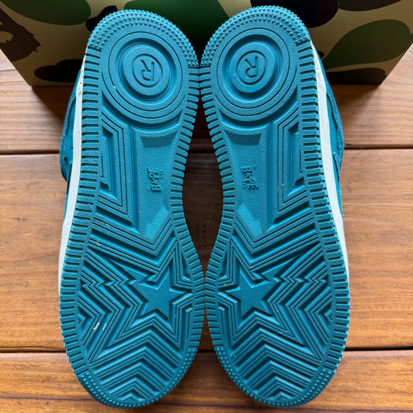 Size 8 - Bapesta #3 M1 'Green' (Used)