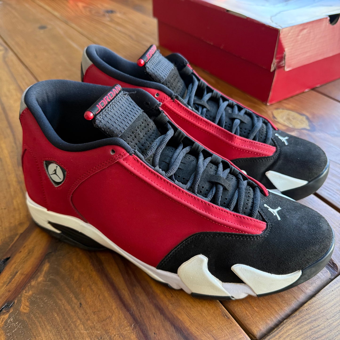 Talla 11 - Jordan 14 Retro 'Gym Red' (Usado)
