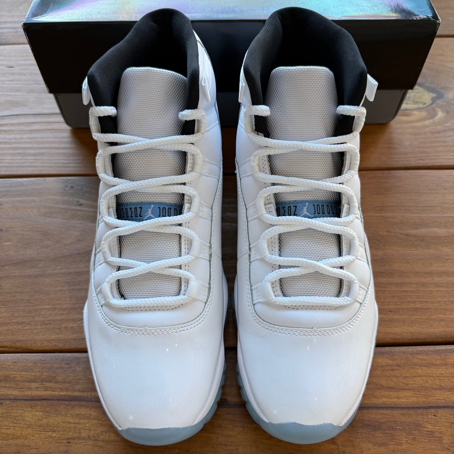 Size 11 - Jordan 11 Retro 'Columbia / Legend Blue' 2024 (Used)