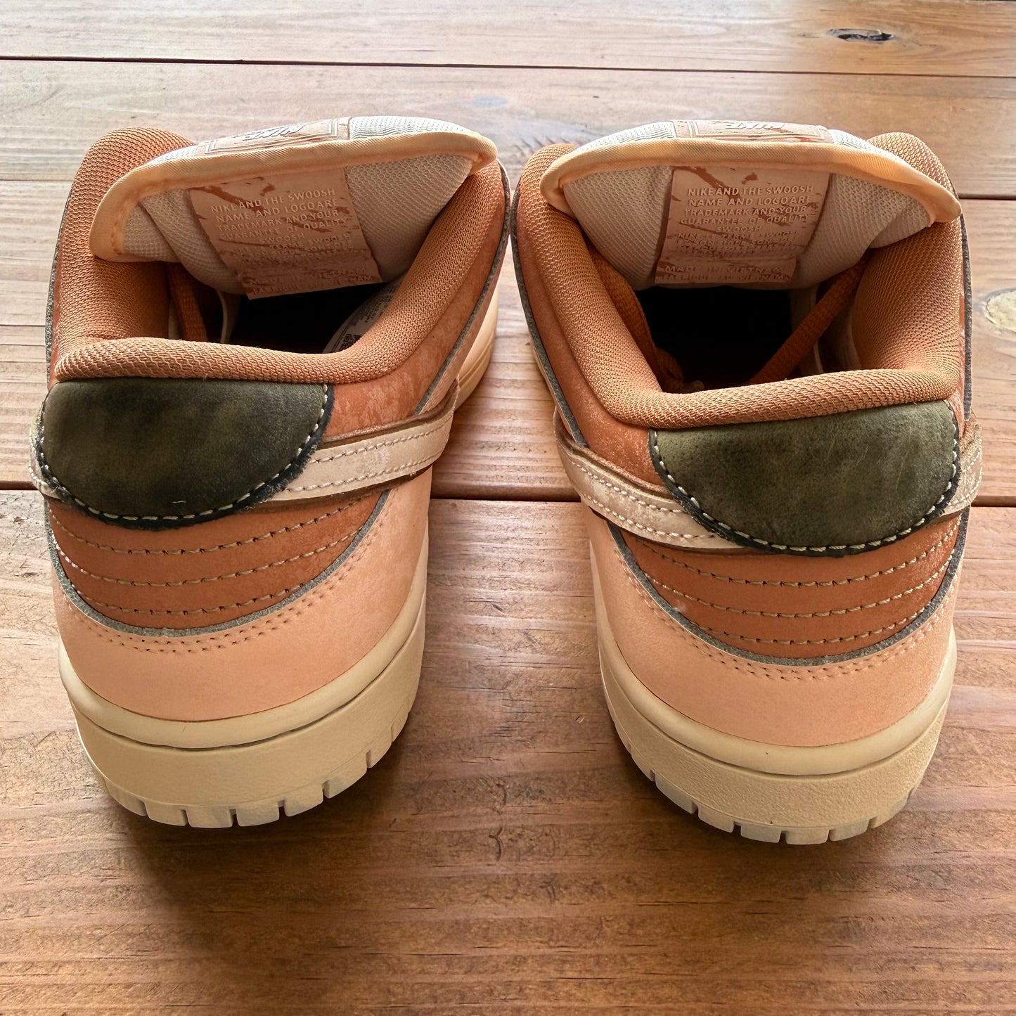 Size 8.5 - Dunk Low SB 'Trocadéro Gardens' (No Box)