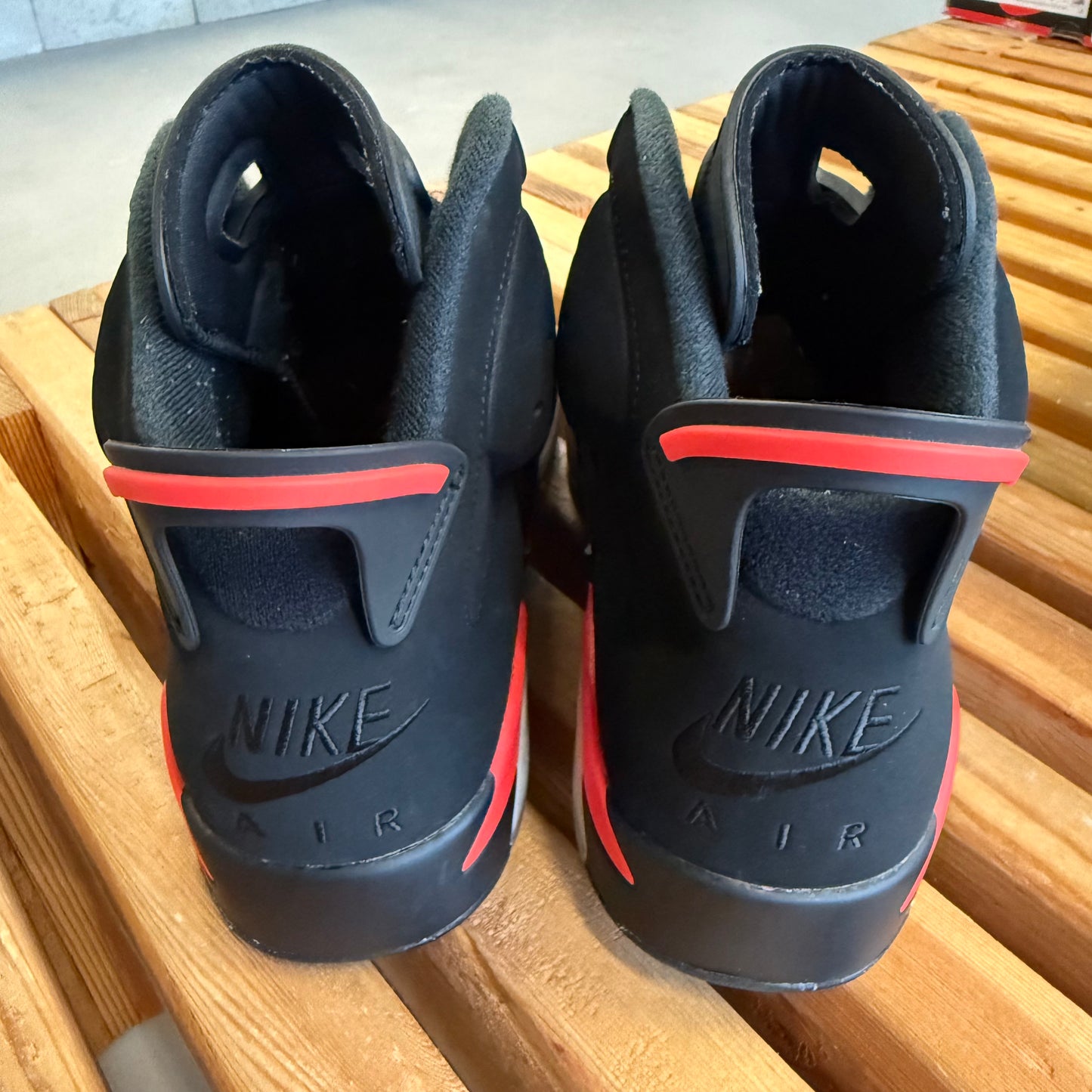 Size 10 - Jordan 6 Retro 'Infrared' 2019 (Used)