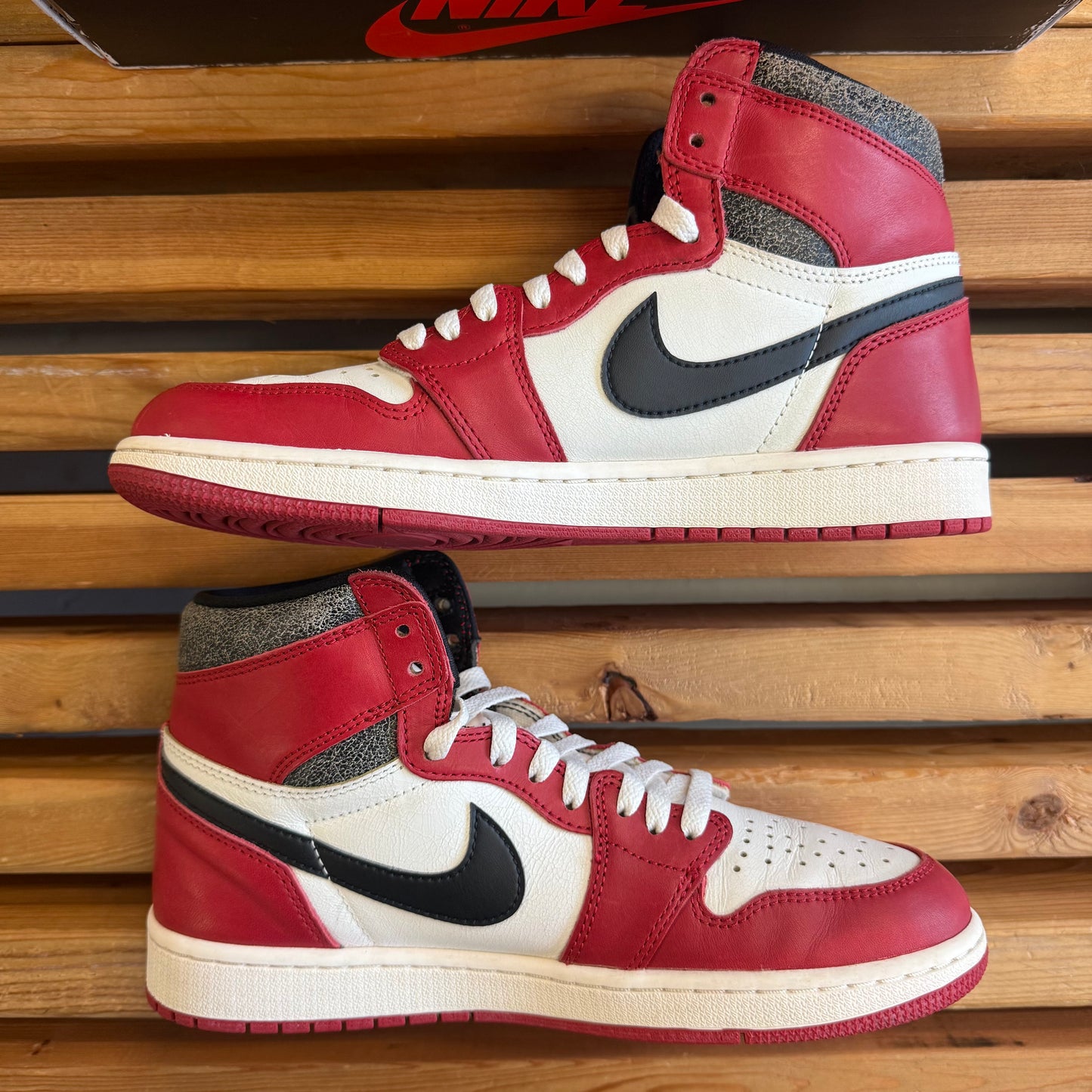 Size 9 - Jordan 1 Retro High OG 'Chicago Lost & Found' (Used)