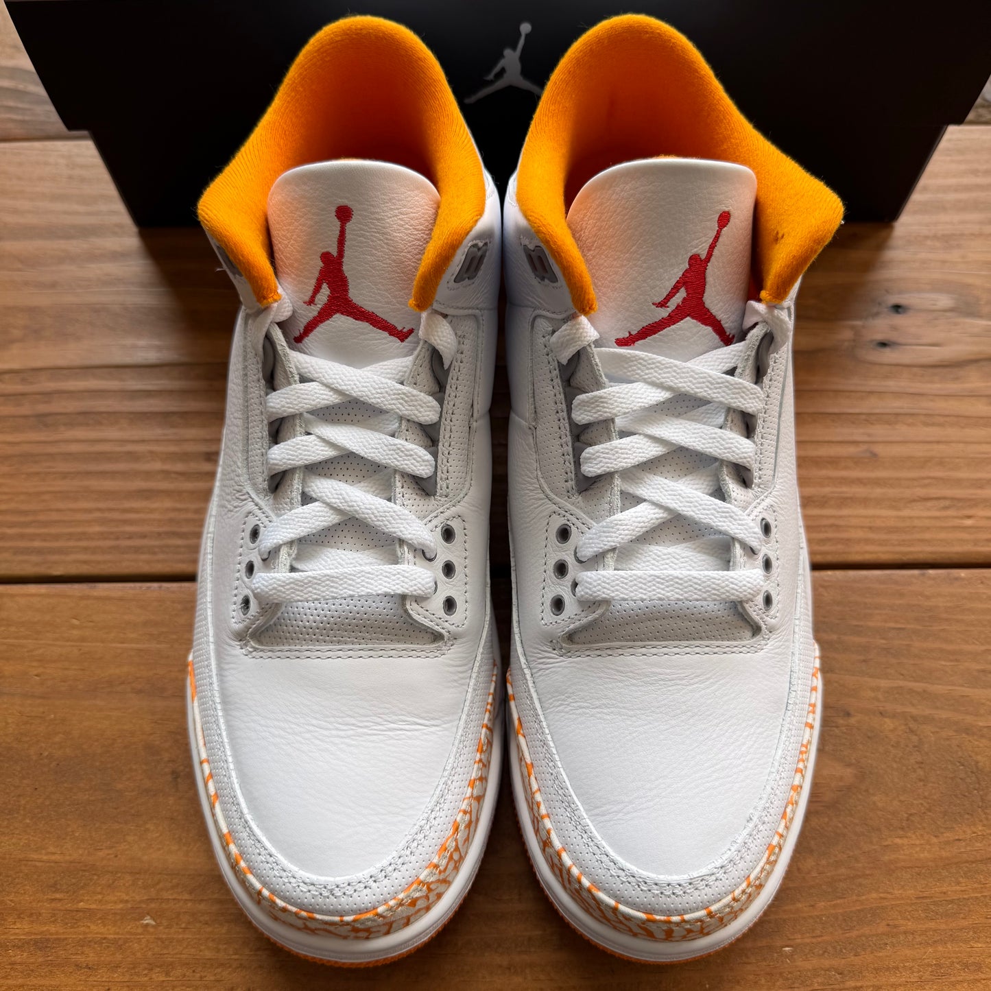 Size 9.5W/8M - Wmns Jordan 3 'Orange Citrus' (Used)