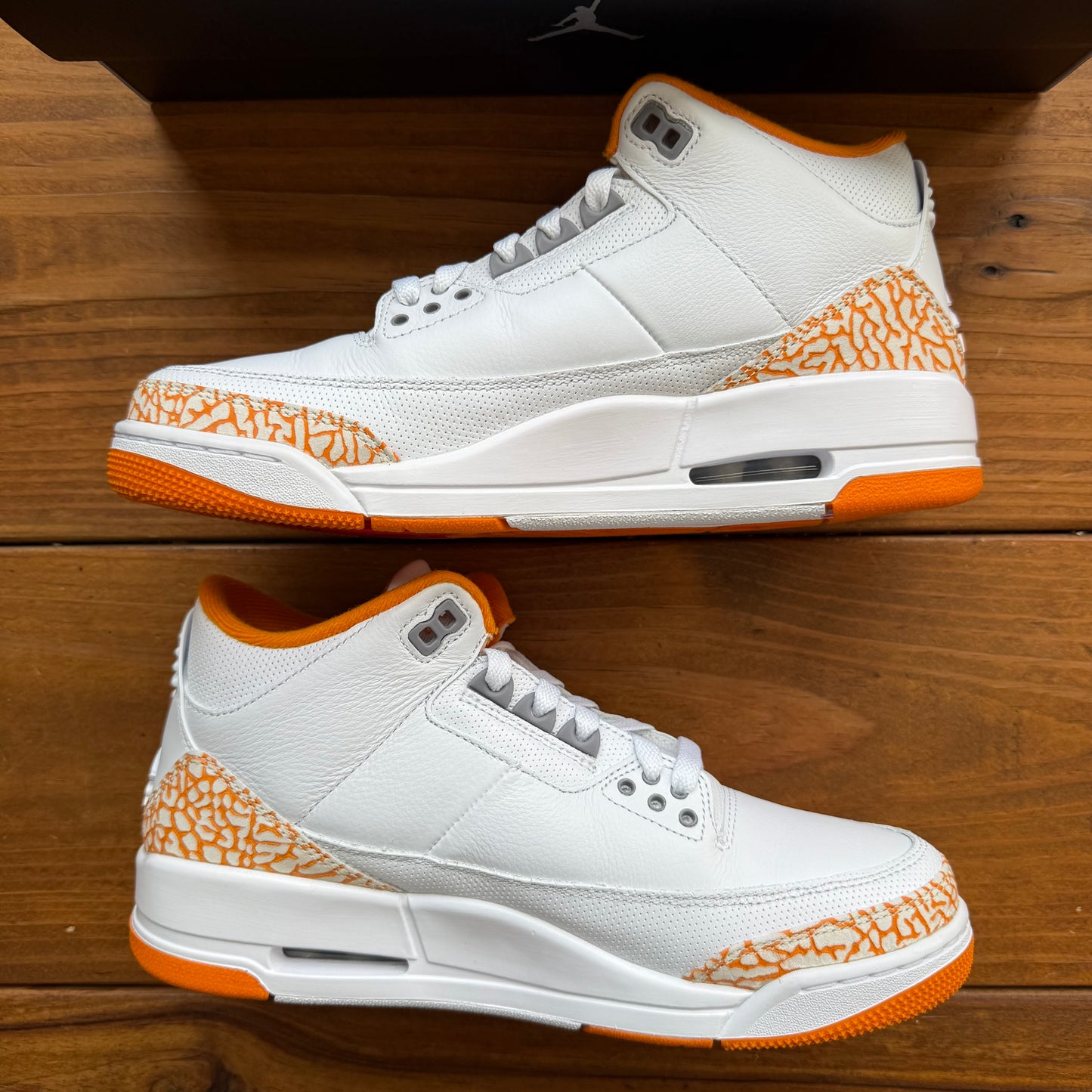 Size 9.5W/8M - Wmns Jordan 3 'Orange Citrus' (Used)