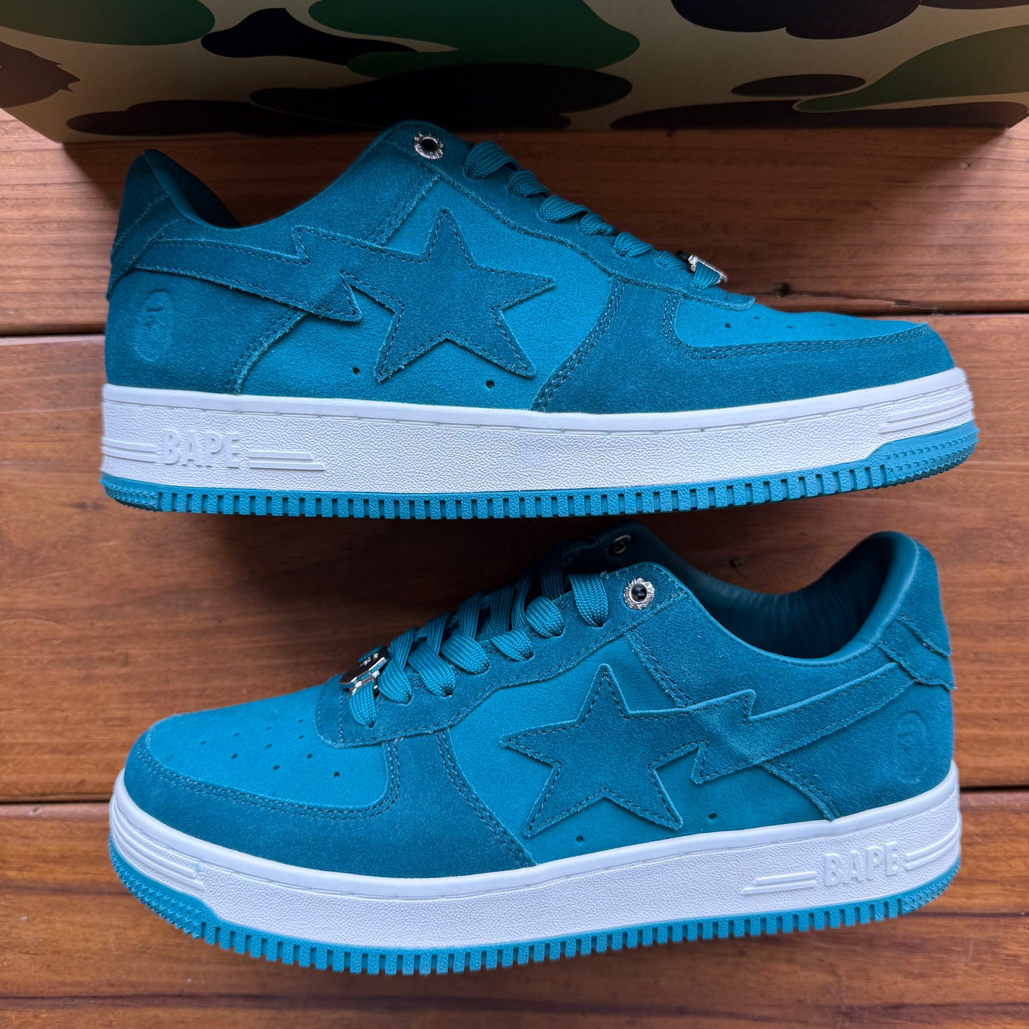 Size 8 - Bapesta #3 M1 'Green' (Used)