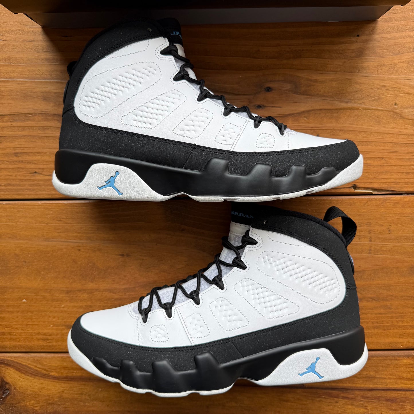 Größe 44,5 – Jordan 9 Retro 'University Blue' (Gebraucht)