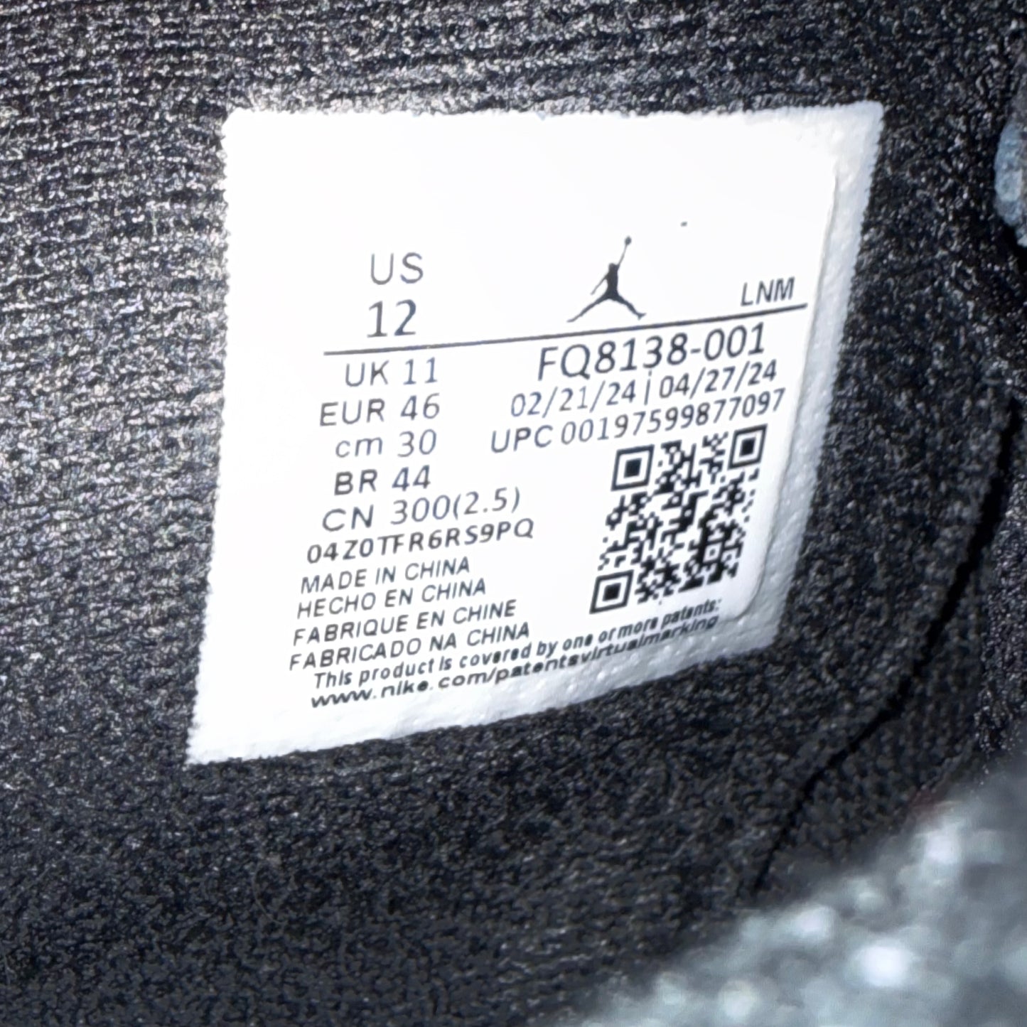 Size 12 - Jordan 4 Retro 'White Thunder' (Used)