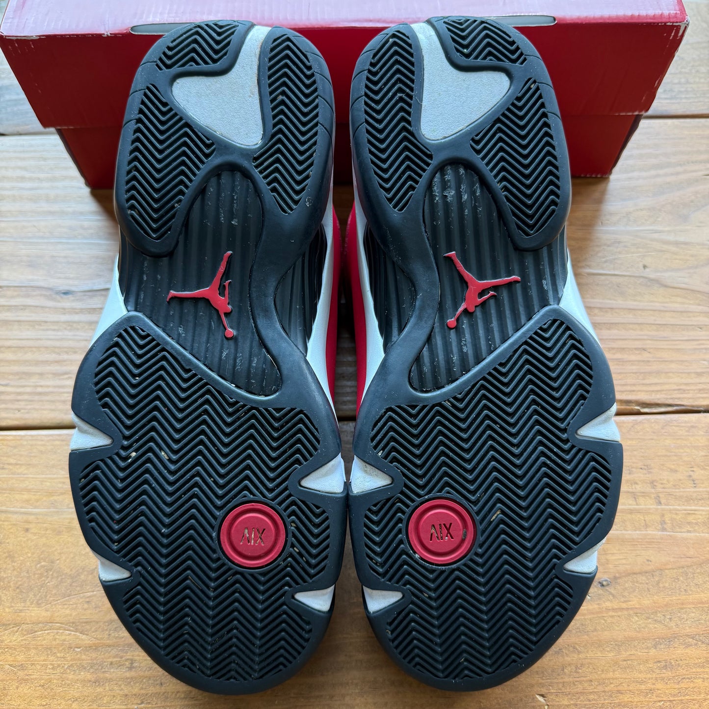 Größe 44,5 - Jordan 14 Retro 'Gym Red' (Gebraucht)