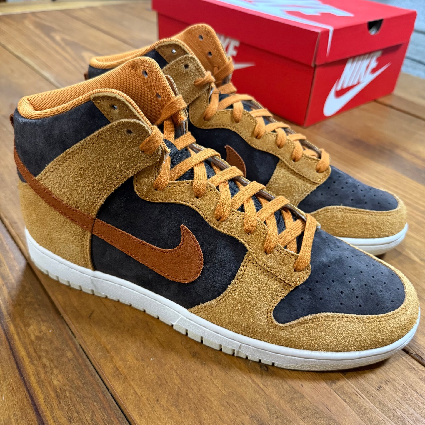 SIZE 12 - Dunk High Premium 'Dark Curry' (Used)