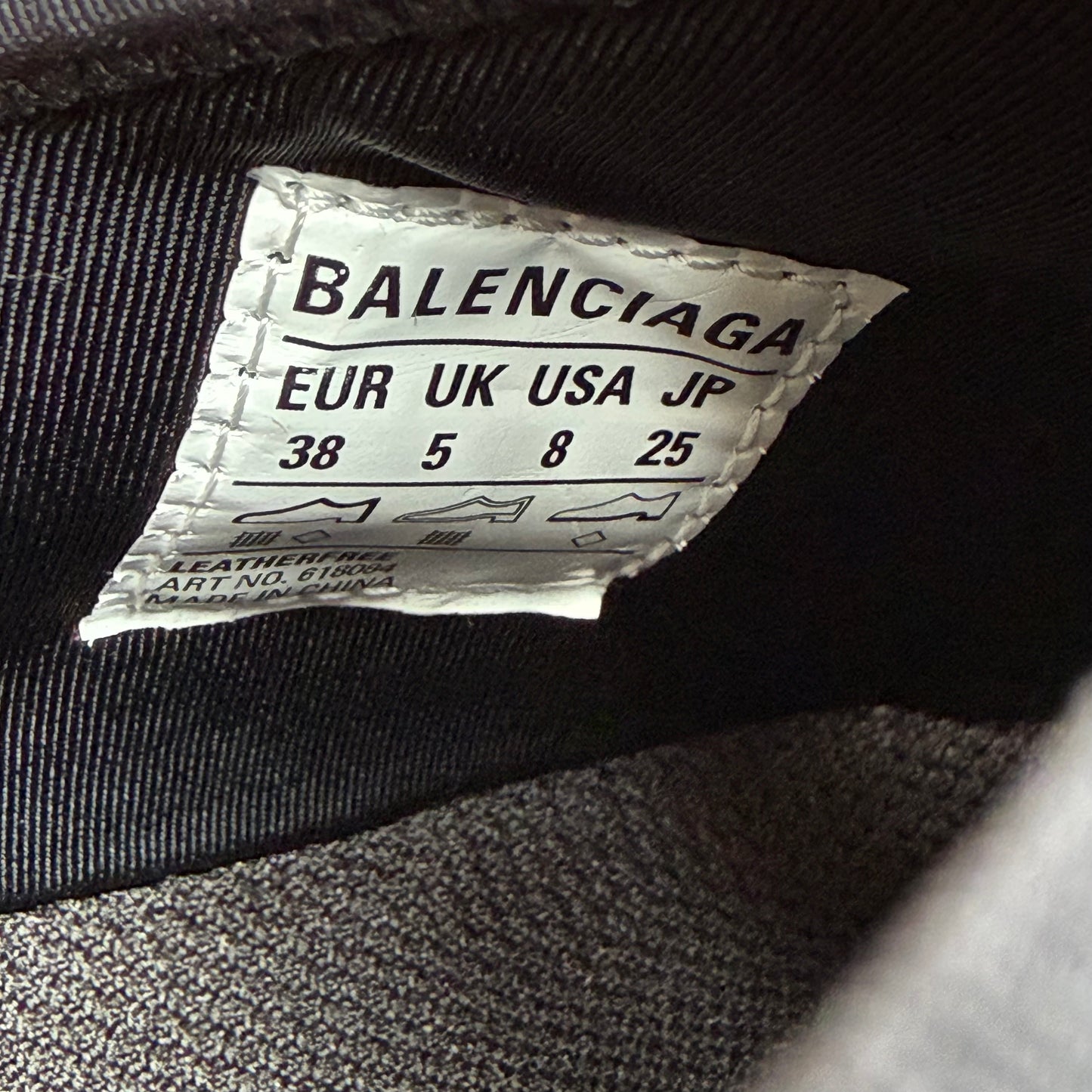 SIZE 38 - BB Triple S Slides (Used)