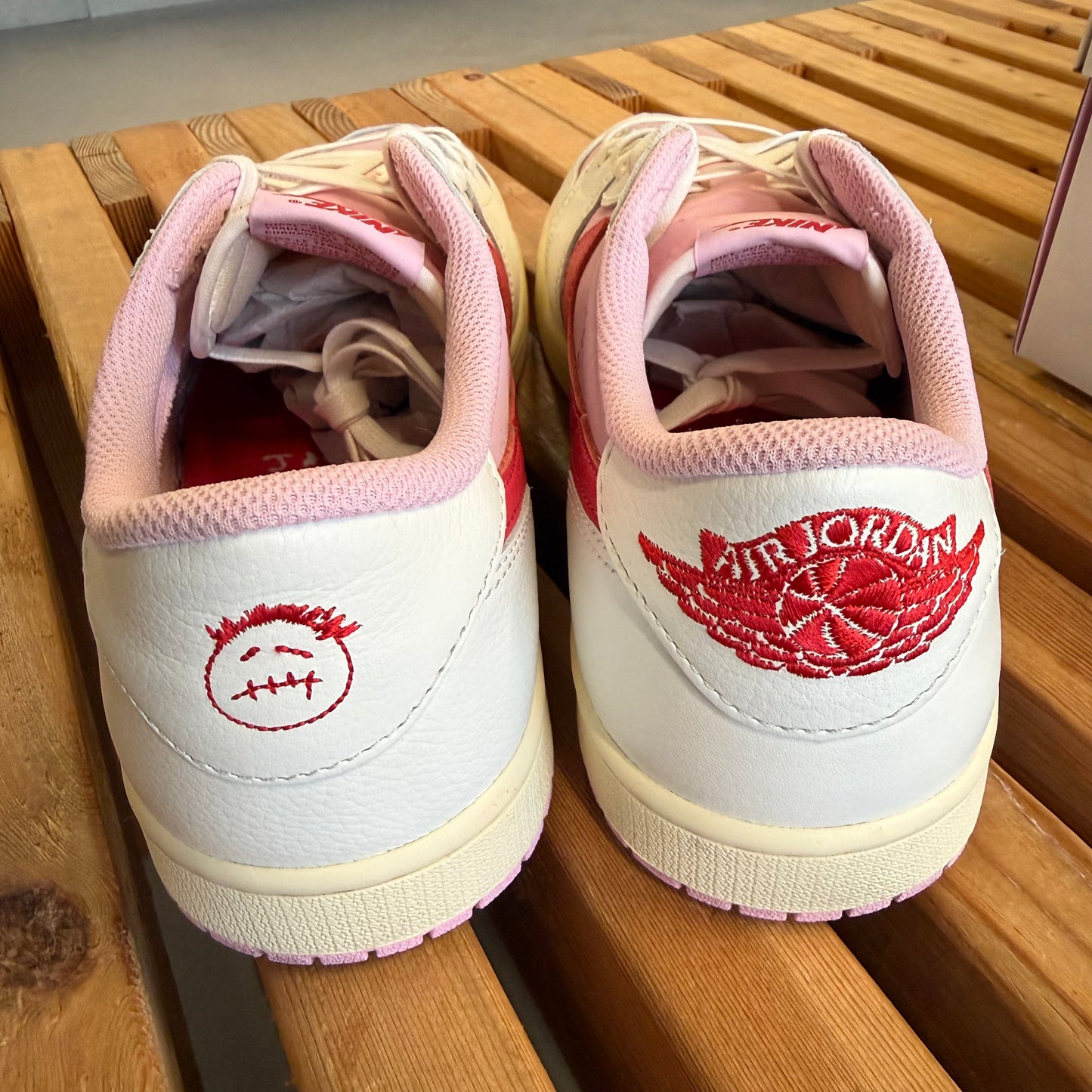 Size 11 - Travis Scott x Jordan 1 Retro Low OG 'Sail Tropical Pink' (Used)