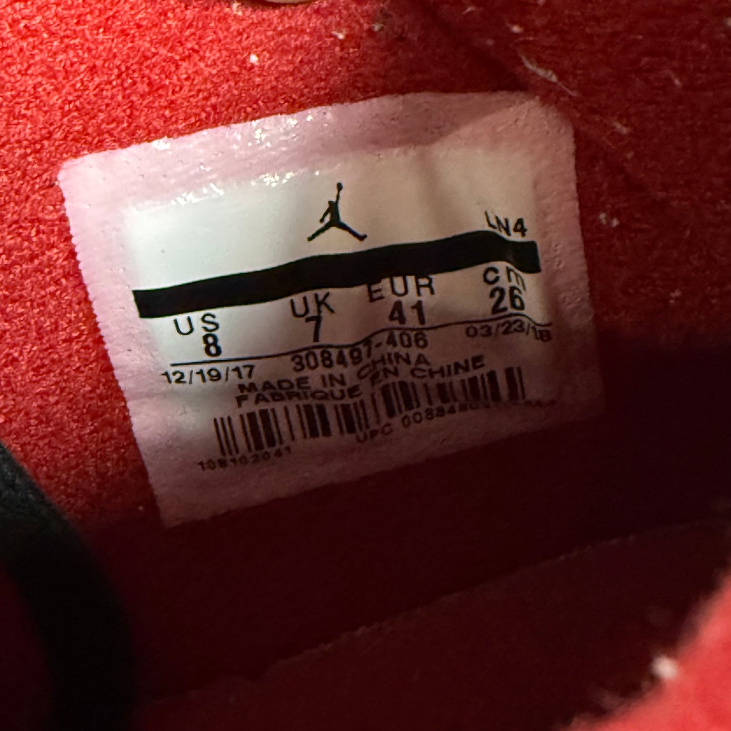 SIZE 8 - Travis Scott x Jordan 4 Retro 'Cactus Jack' (Used)