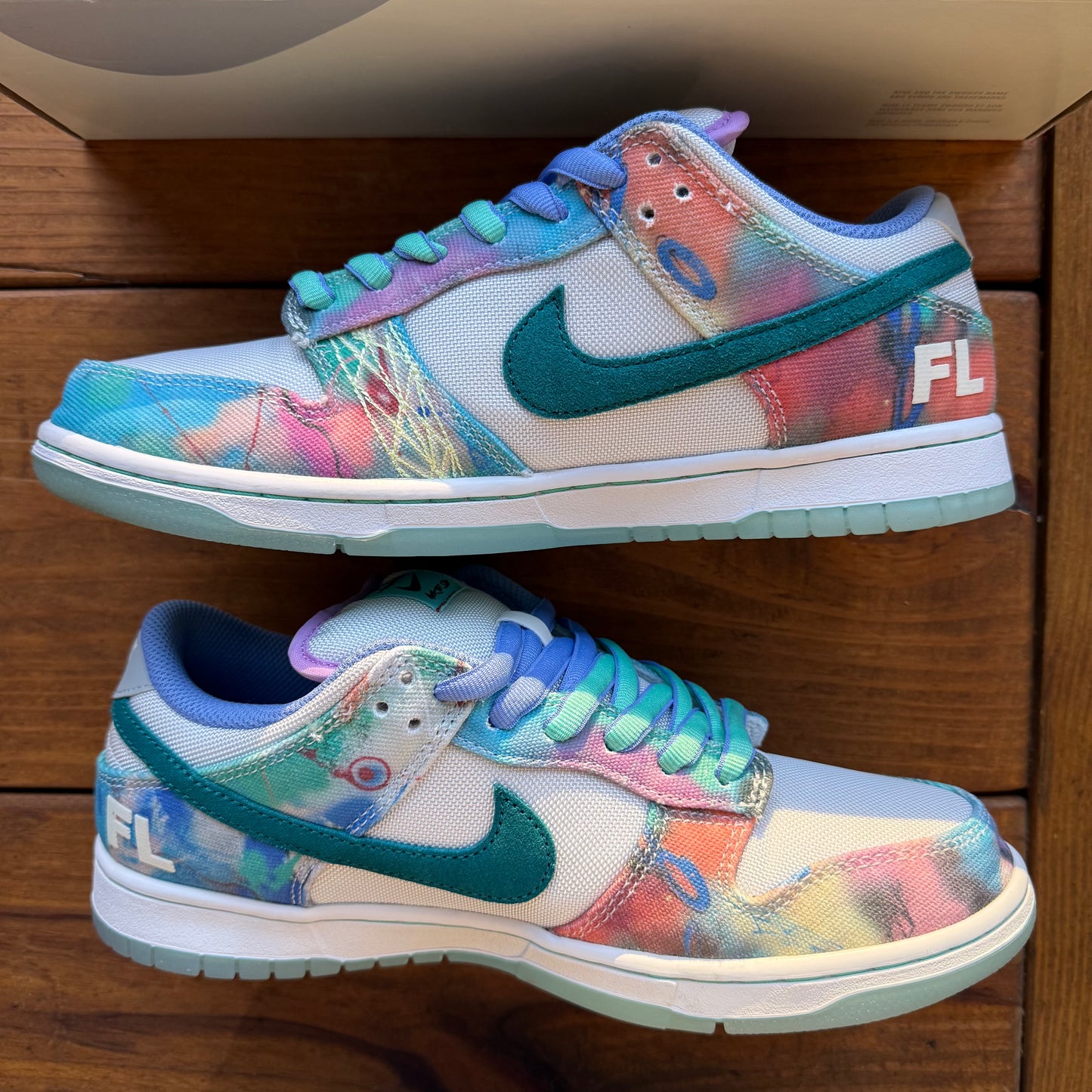 SIZE 8.5 - Futura Laboratories x Dunk Low SB 'Bleached Aqua' (Used)
